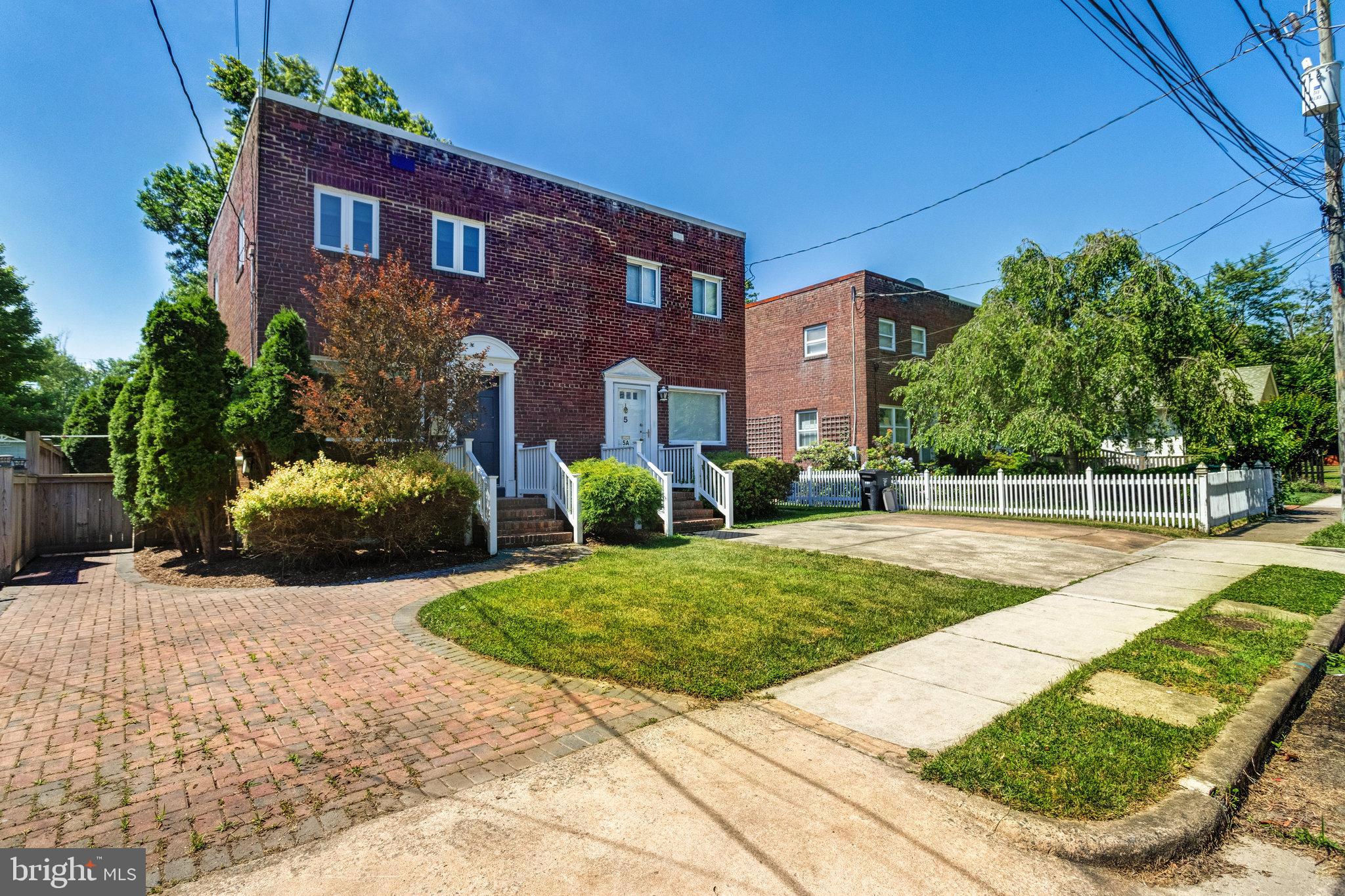 5 CUSTIS AVENUE A E