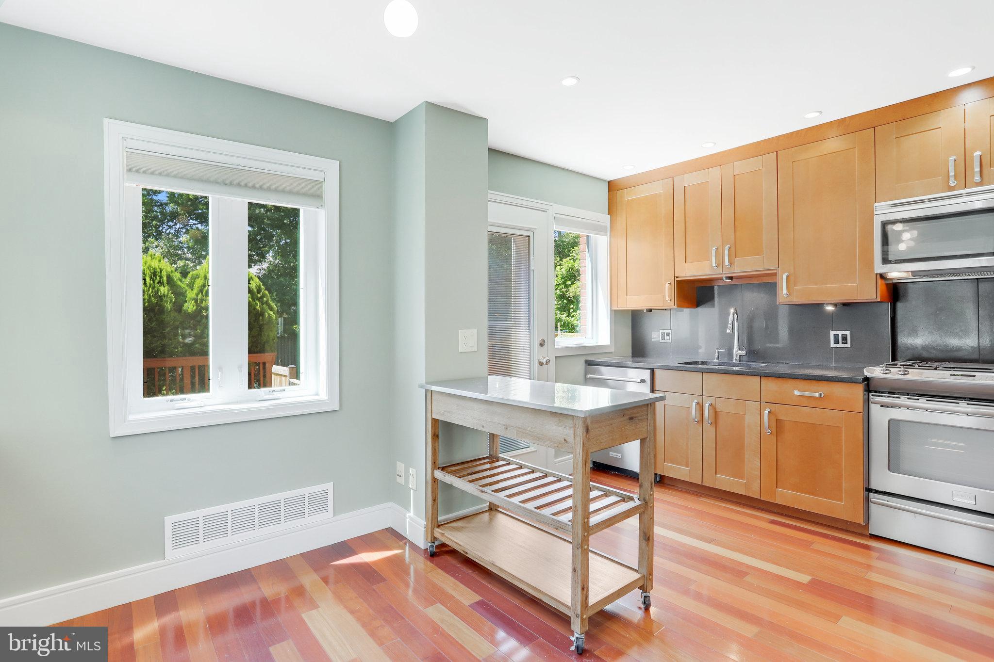 DEL RAY - Residential