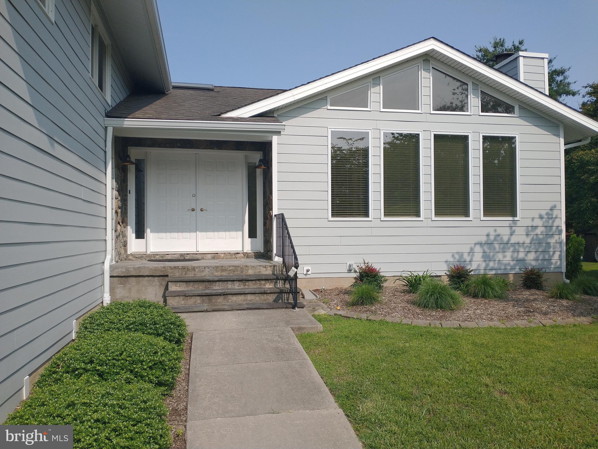 40 GREENWOOD SHOALS