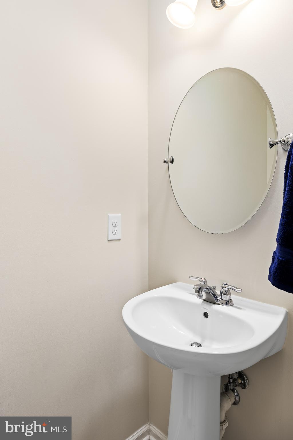 COLONIAL FORGE - Residential