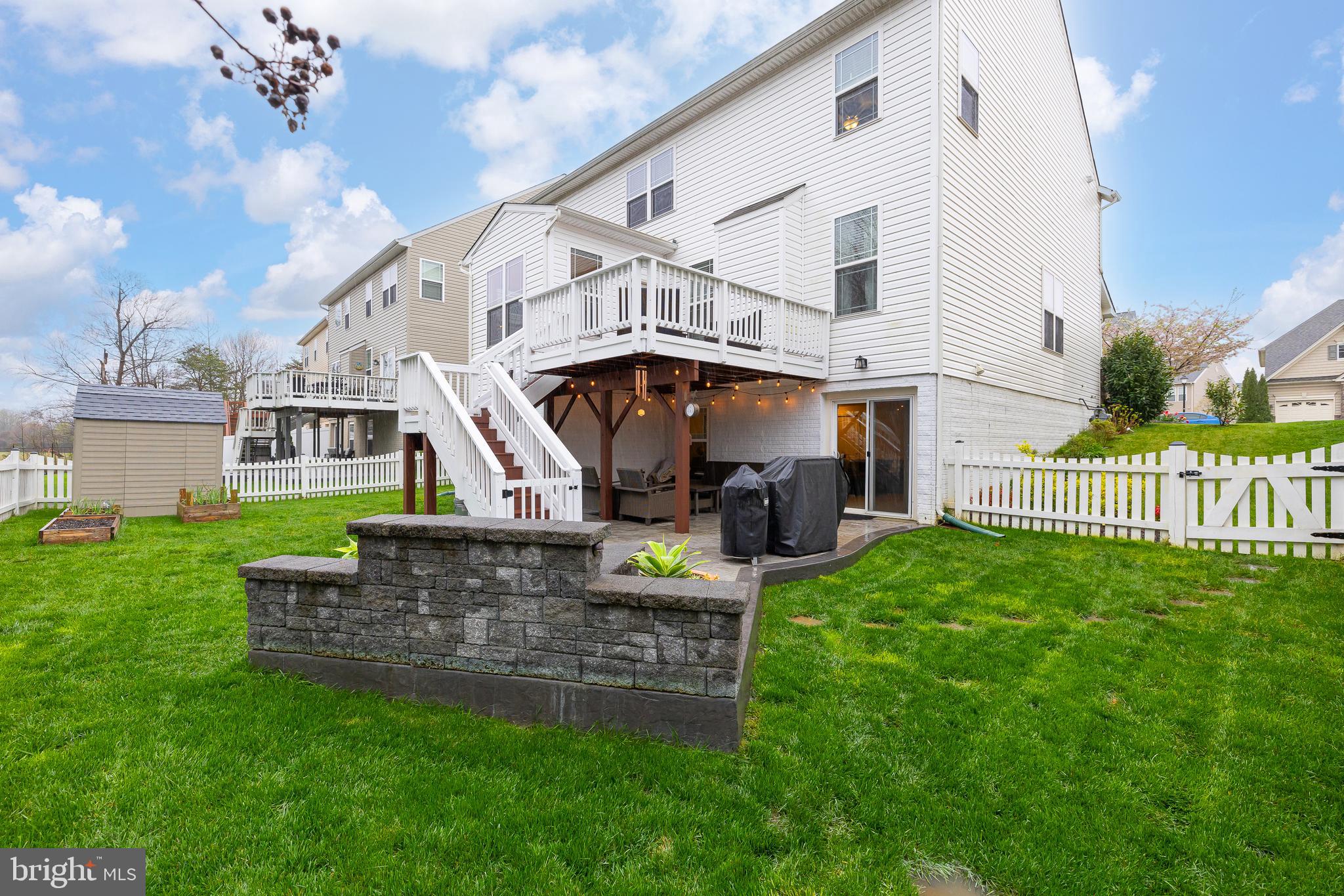 COLONIAL FORGE - Residential