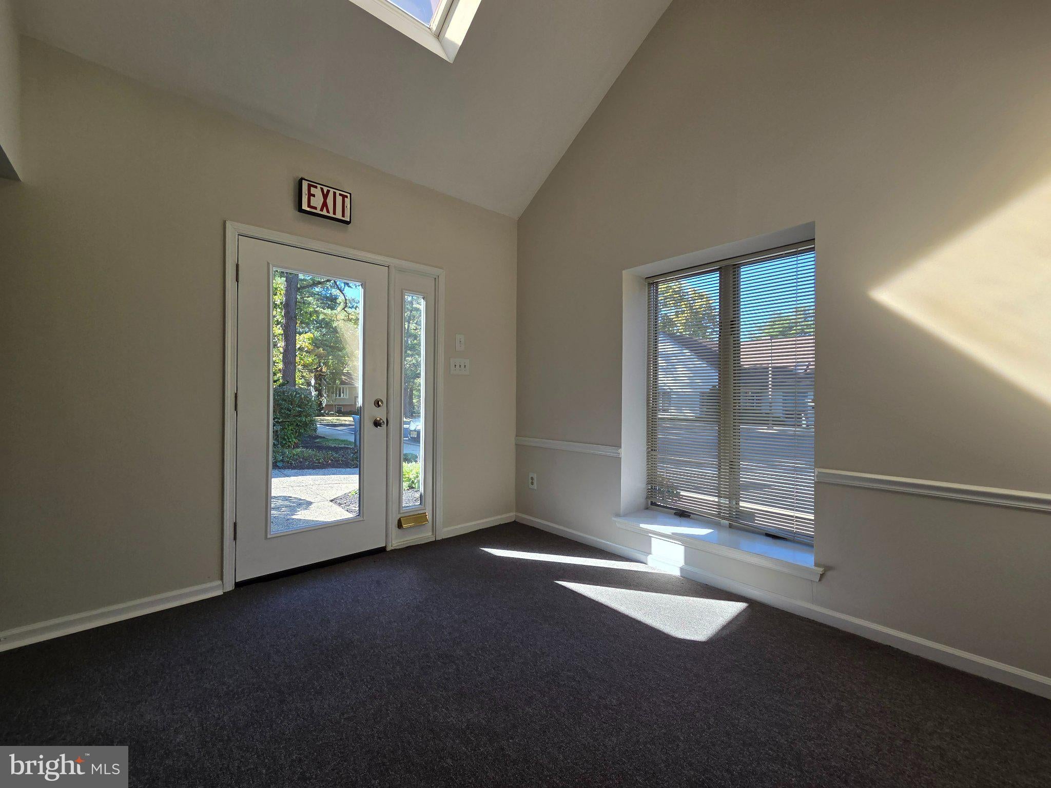 146 LAKEVIEW DRIVE S 302