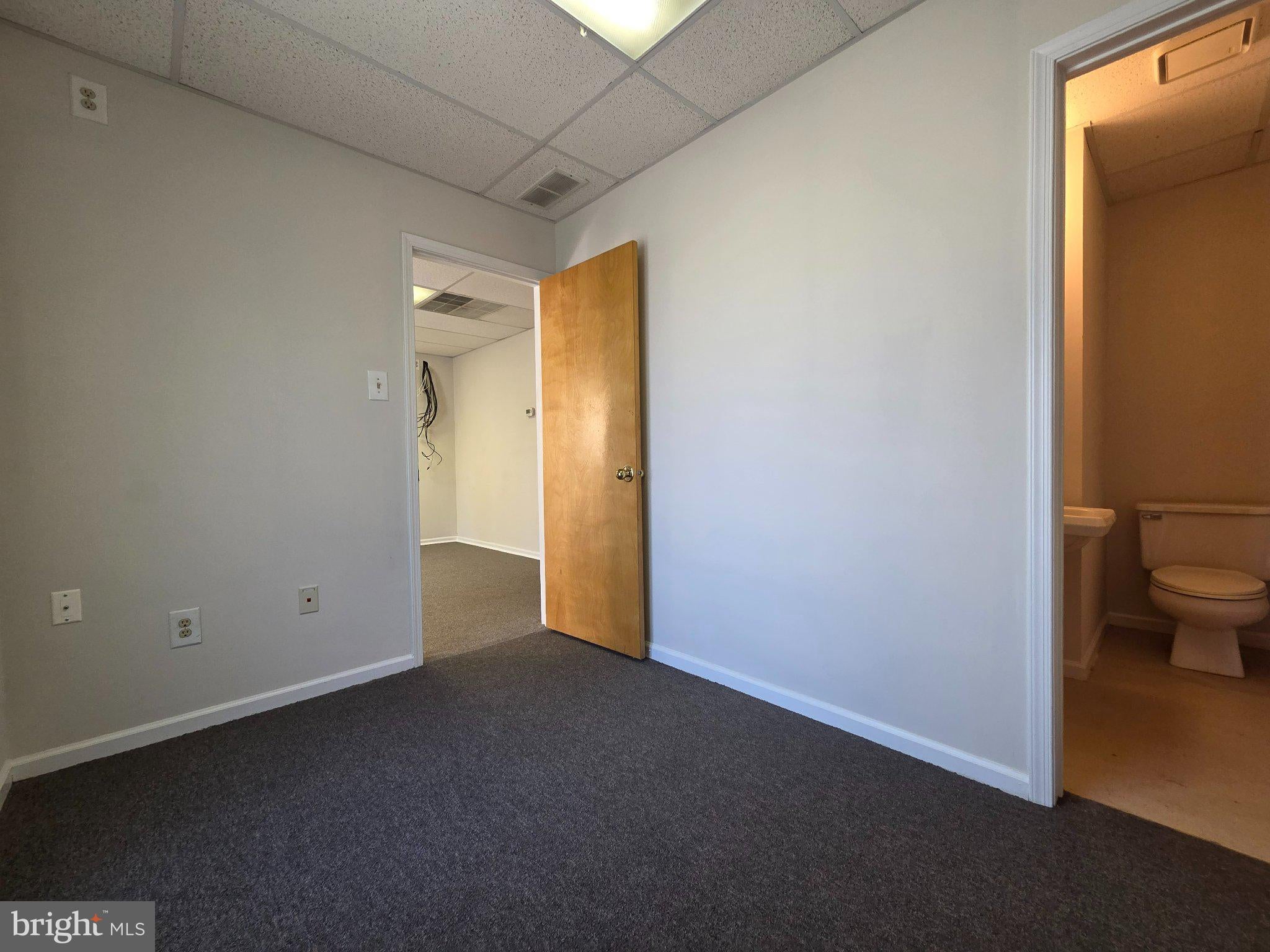 146 LAKEVIEW DRIVE S 302