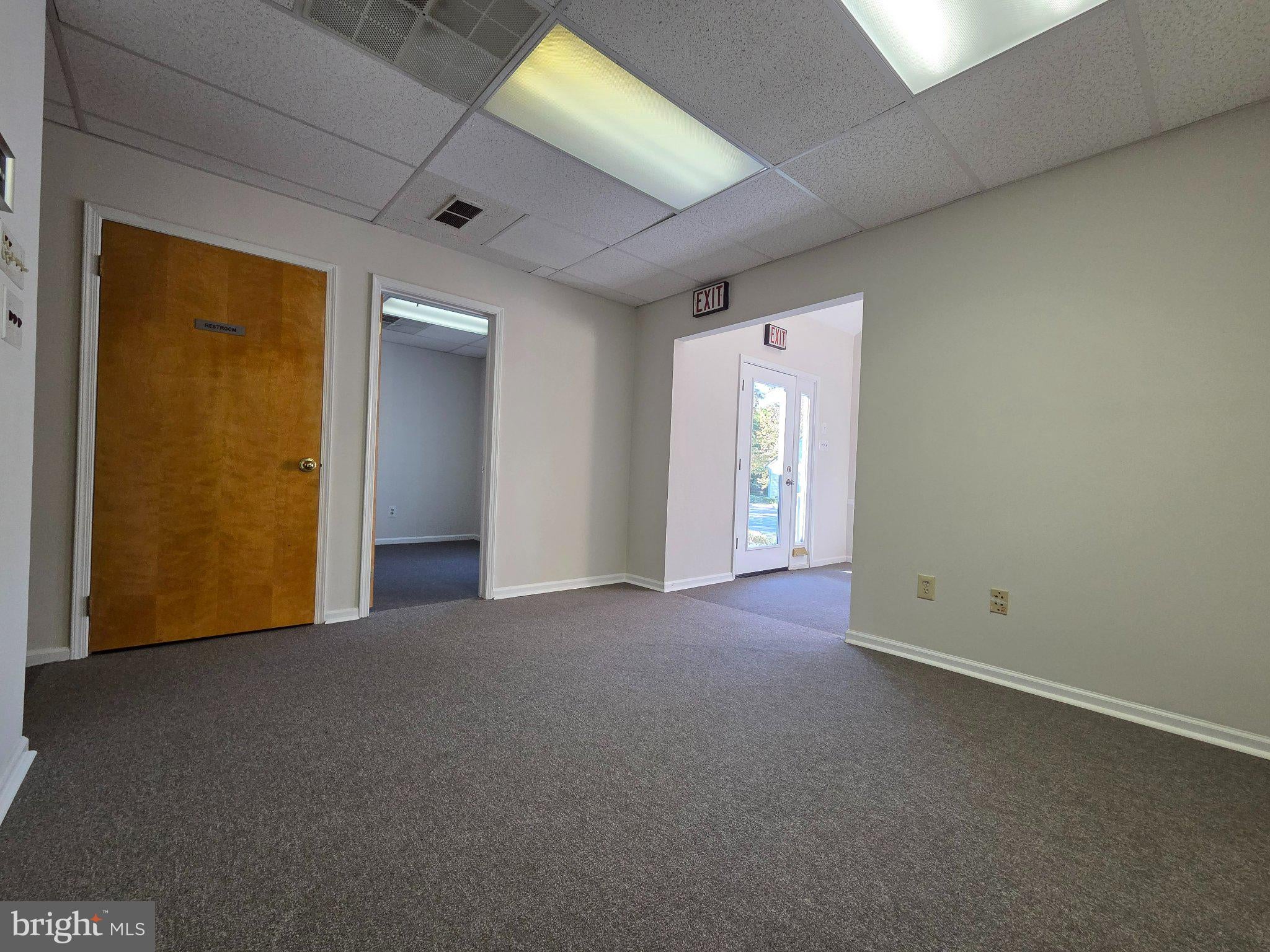 146 LAKEVIEW DRIVE S 302