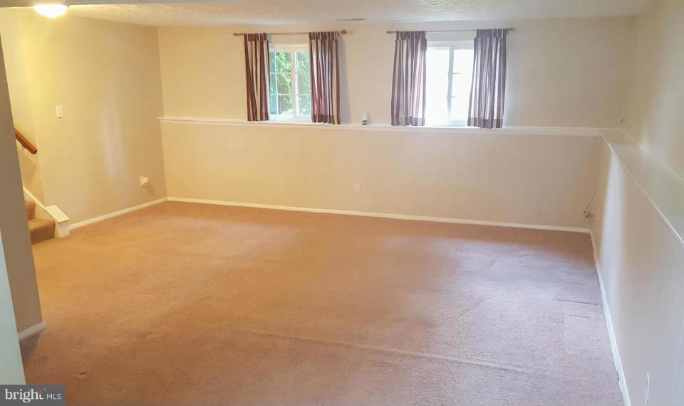 HARMANS WOODS - Residential