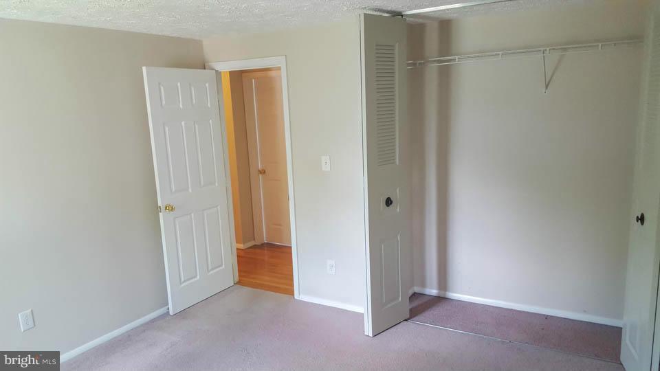 HARMANS WOODS - Residential