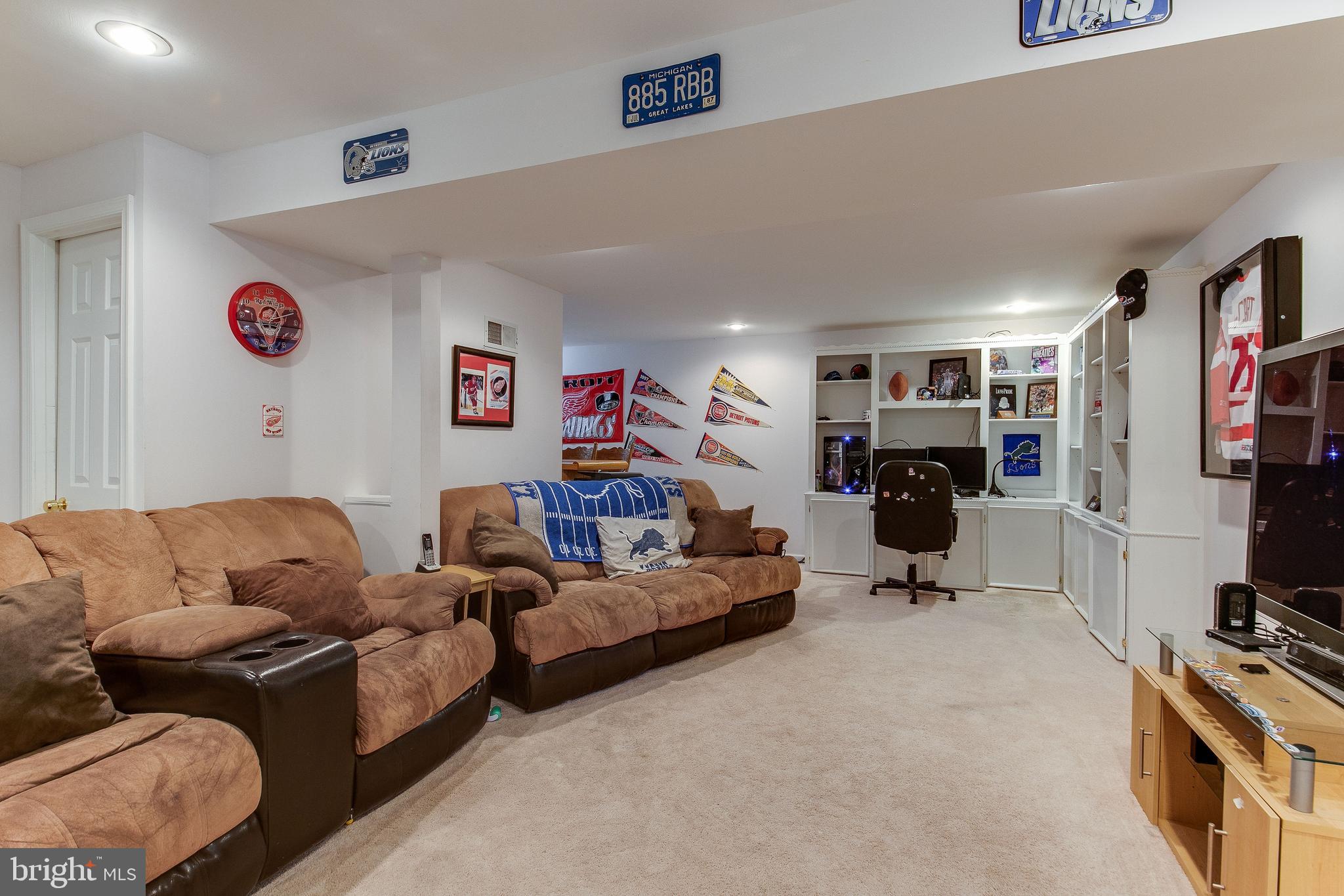 WESTRIDGE - Residential