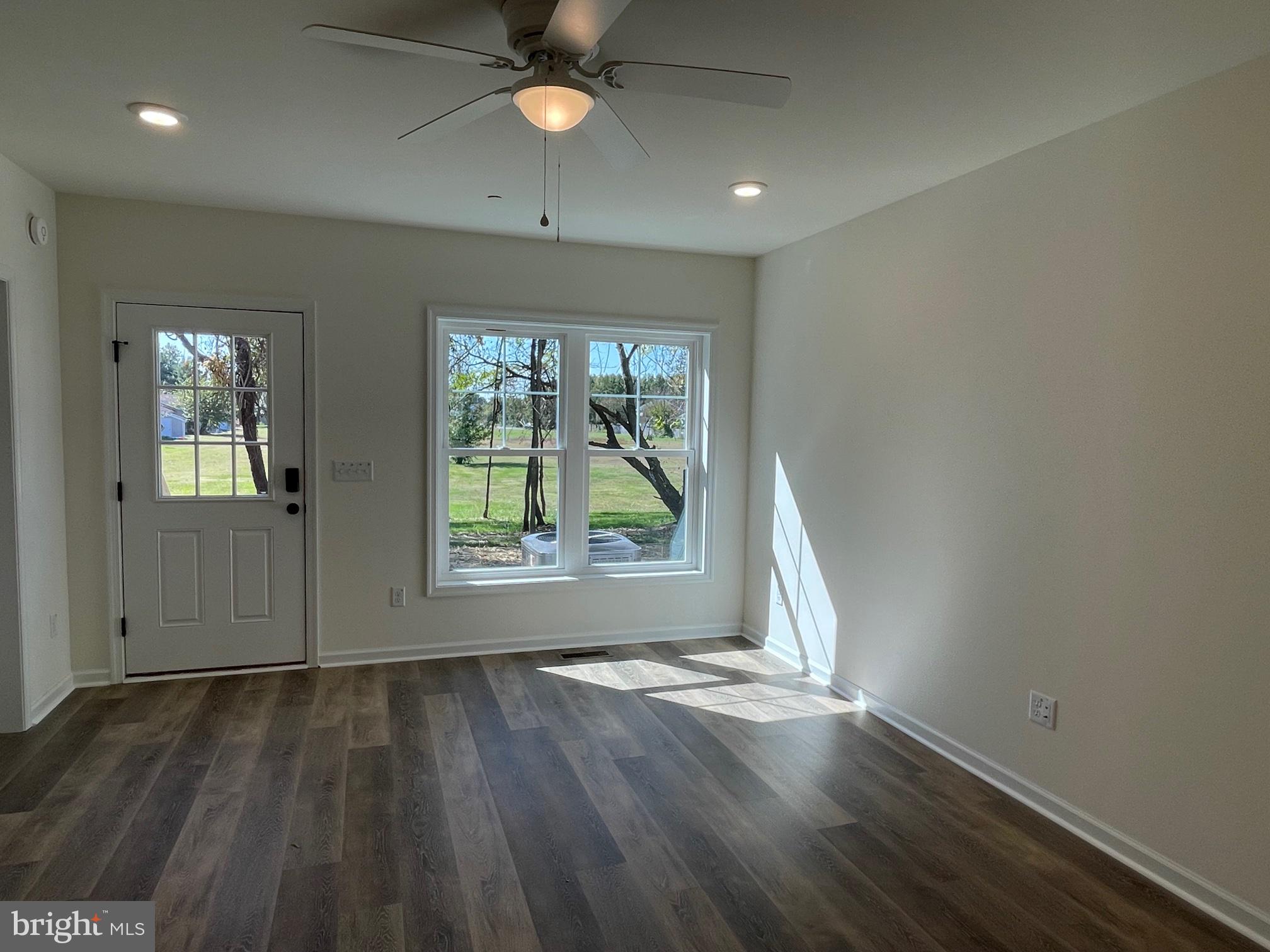 CAROLINE FARMS - Residential