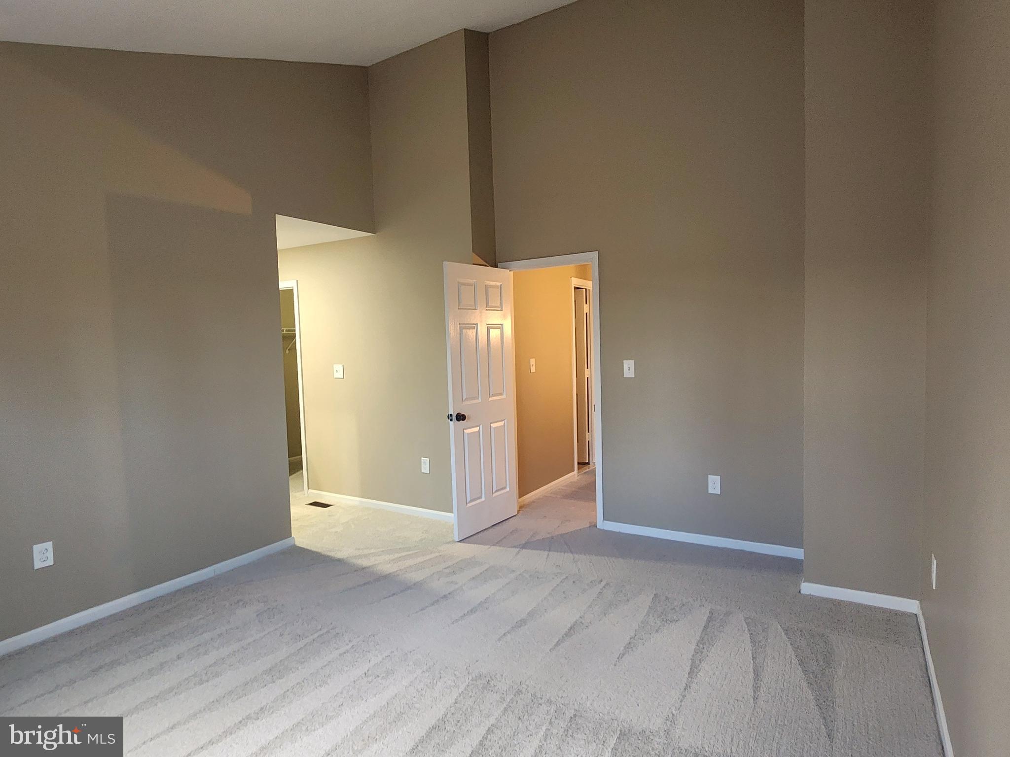 CHURCHILL TOWN SECTOR - Residential Lease