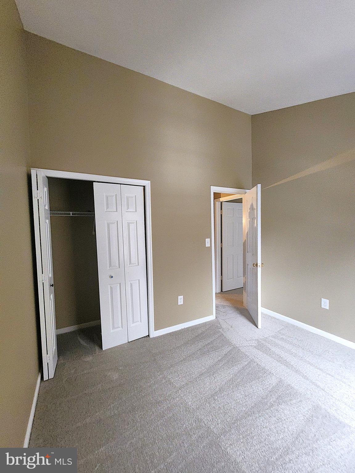 CHURCHILL TOWN SECTOR - Residential Lease