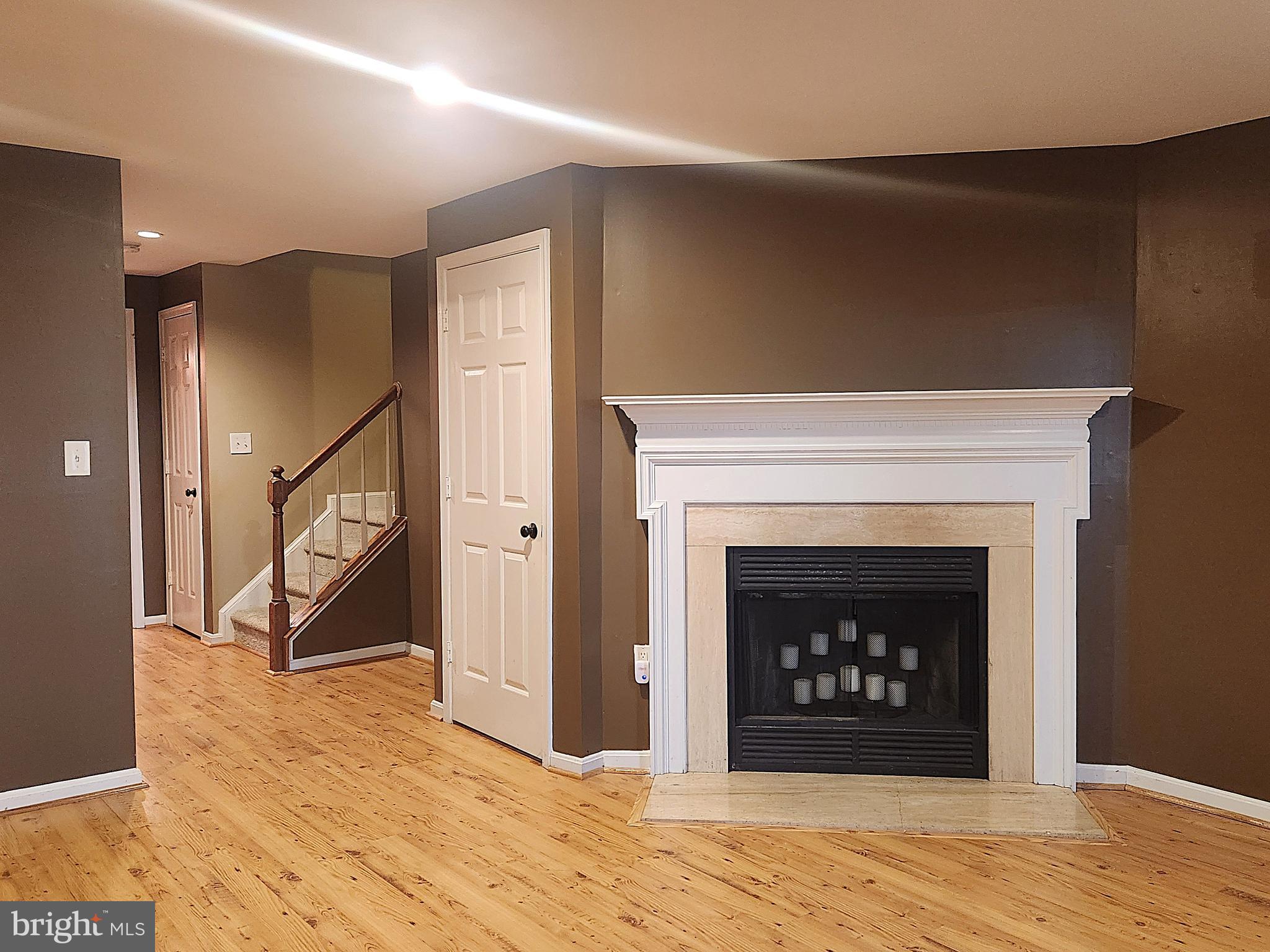 CHURCHILL TOWN SECTOR - Residential Lease