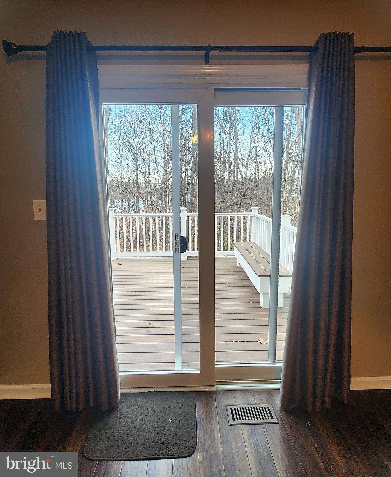 CHURCHILL TOWN SECTOR - Residential Lease