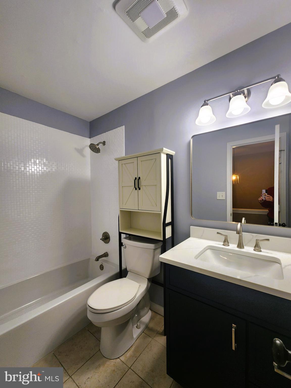 CHURCHILL TOWN SECTOR - Residential Lease