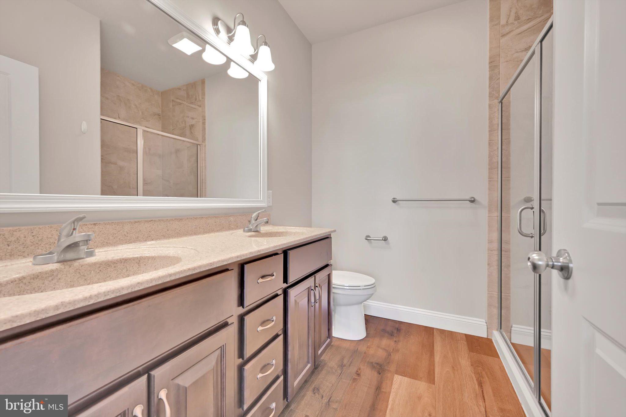 GLEN RIDGE - Residential