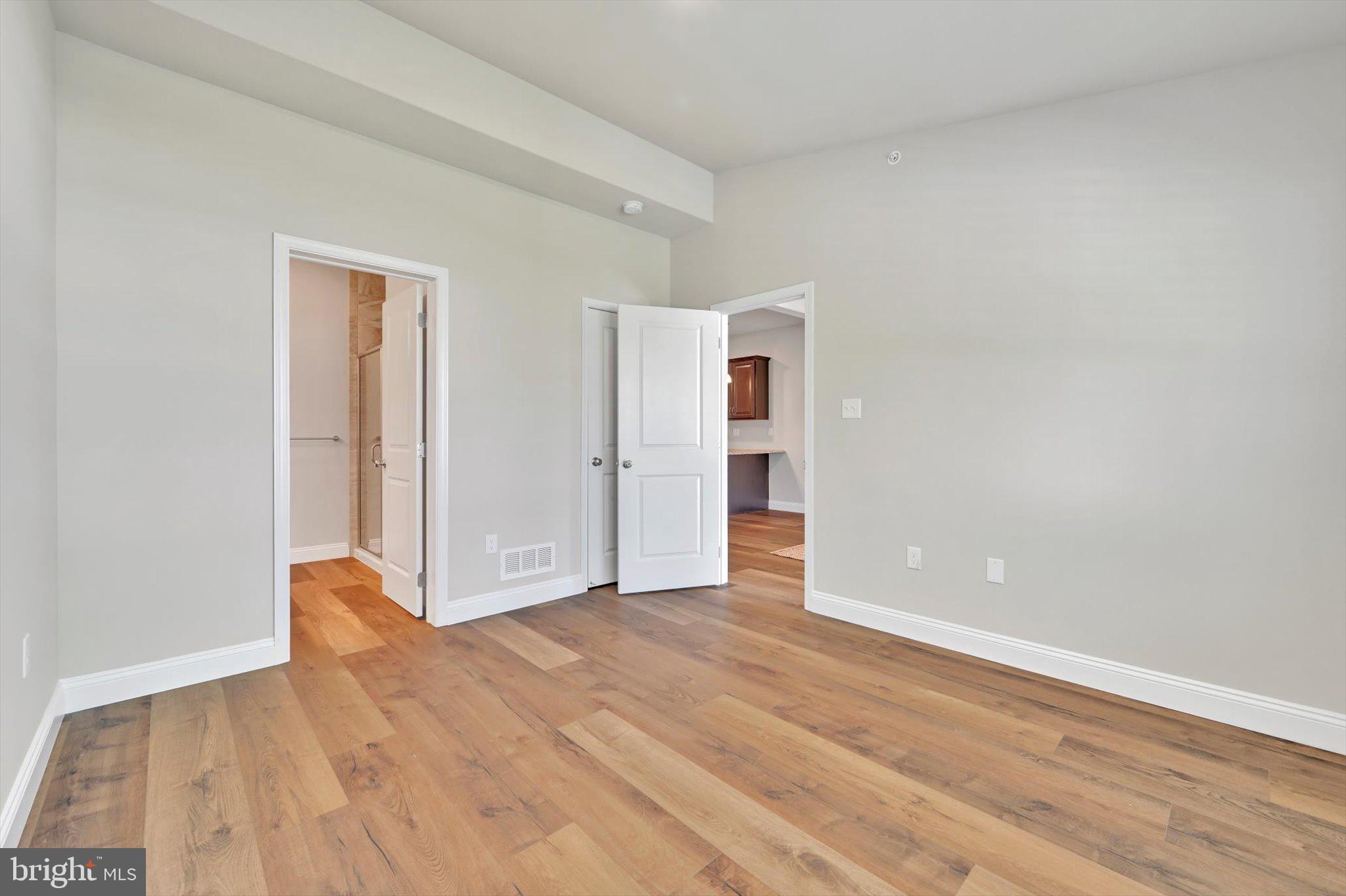 GLEN RIDGE - Residential