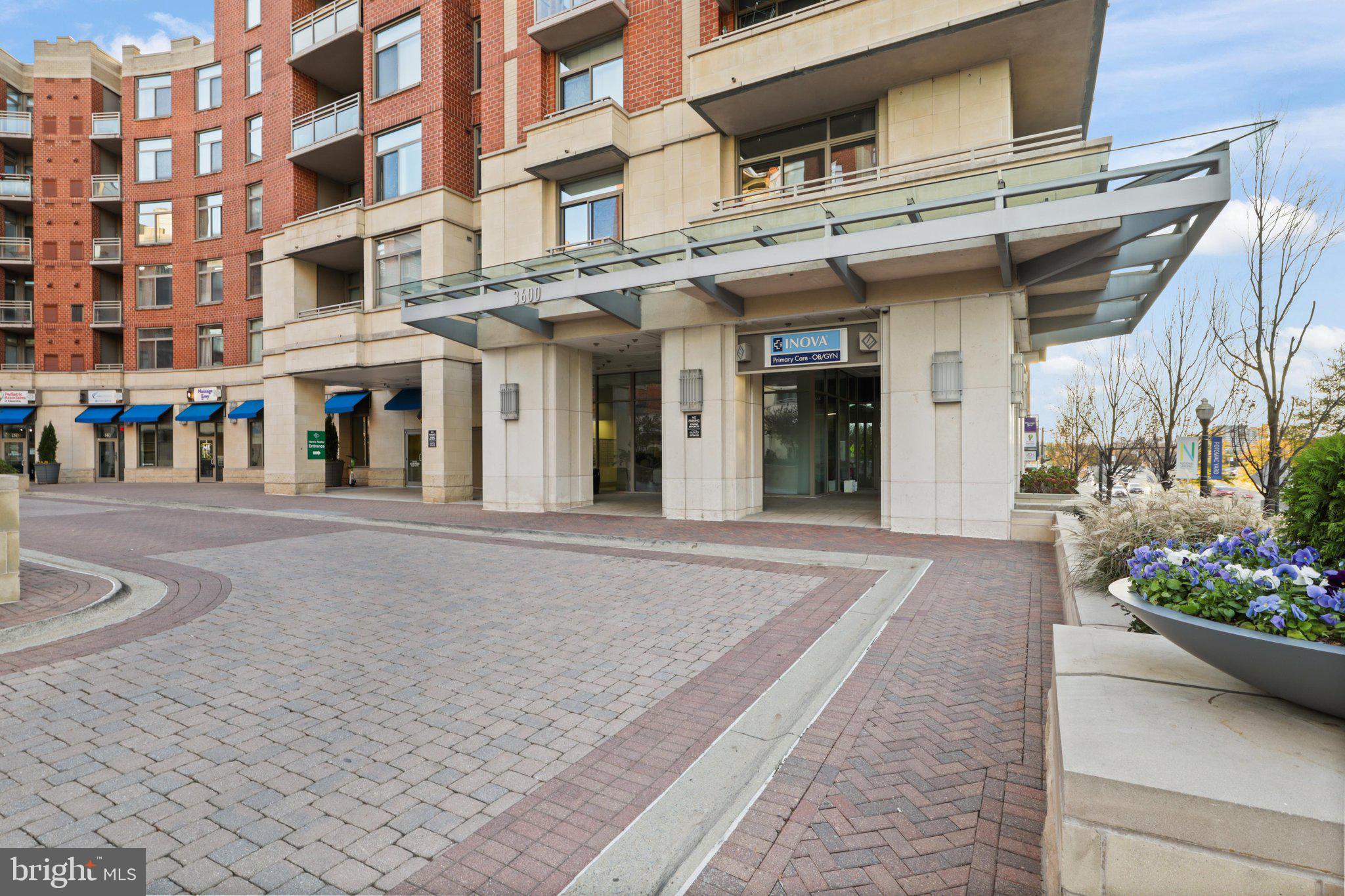3600 S GLEBE ROAD 628W