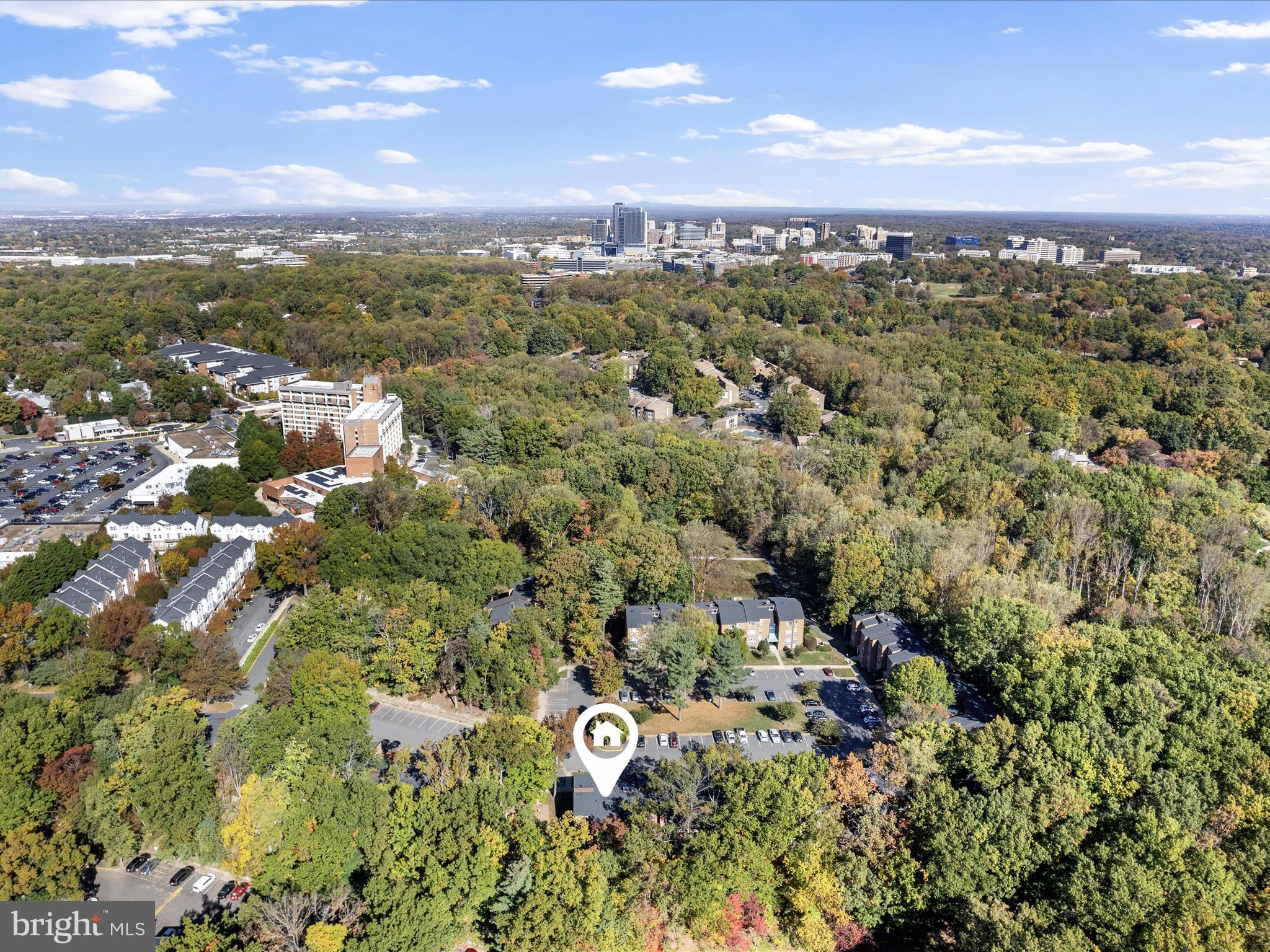 HUNTERS WOODS VILLAGE - Residential