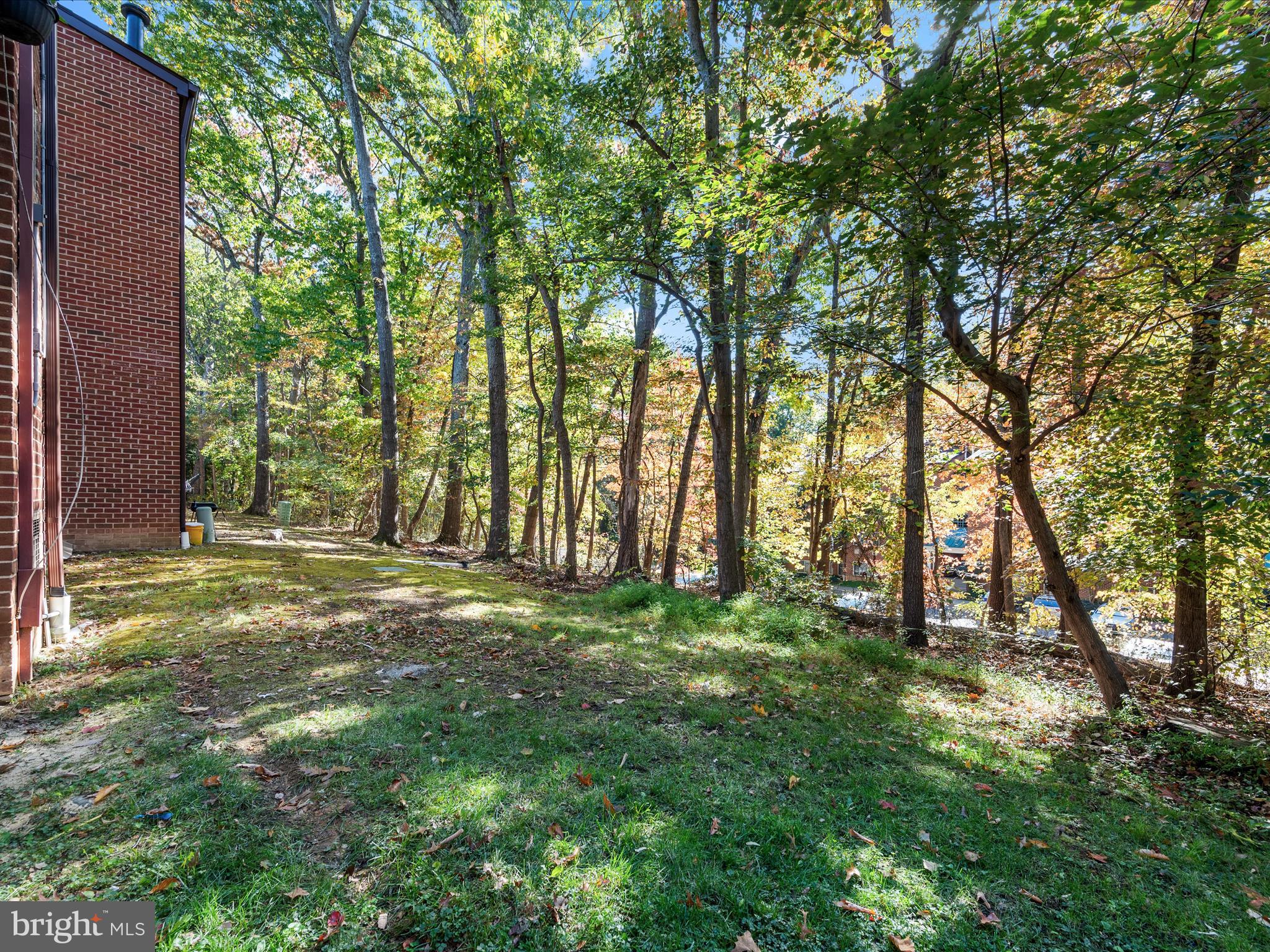 HUNTERS WOODS VILLAGE - Residential