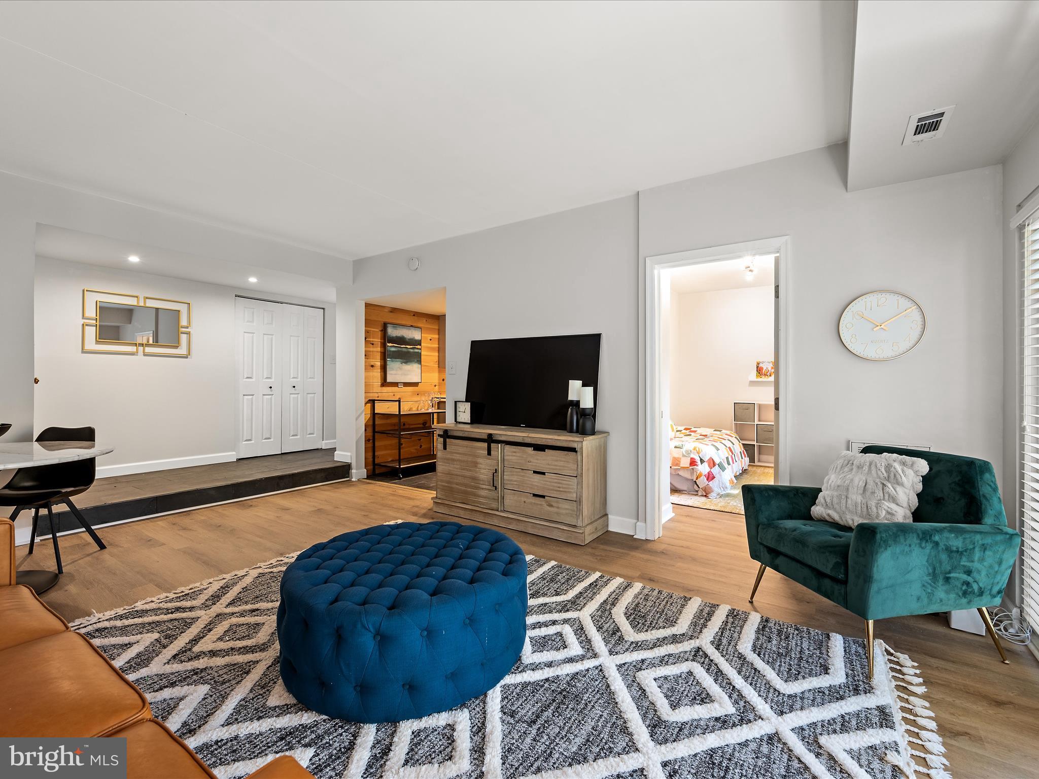 11813 BRETON COURT 1A