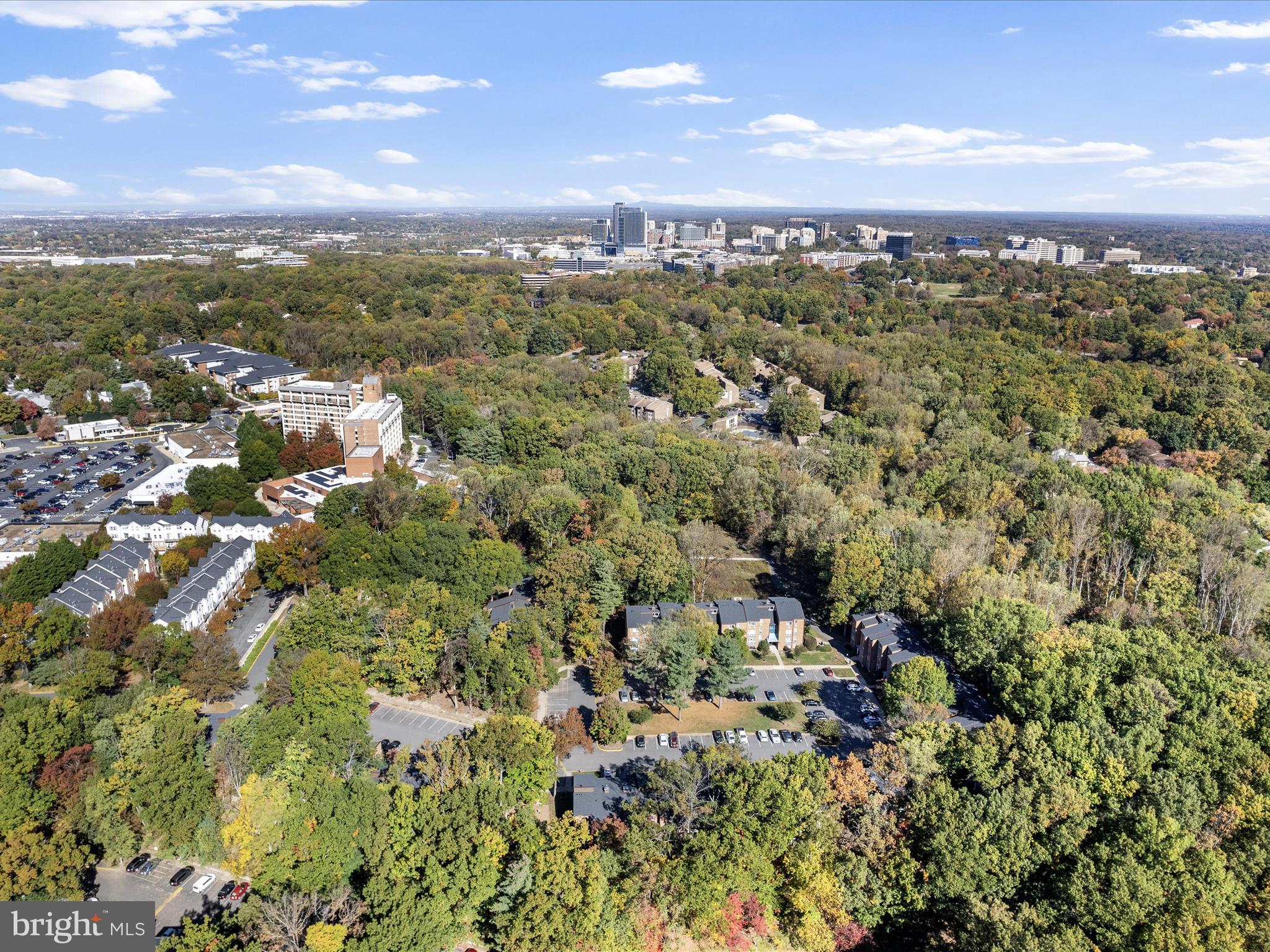 HUNTERS WOODS VILLAGE - Residential