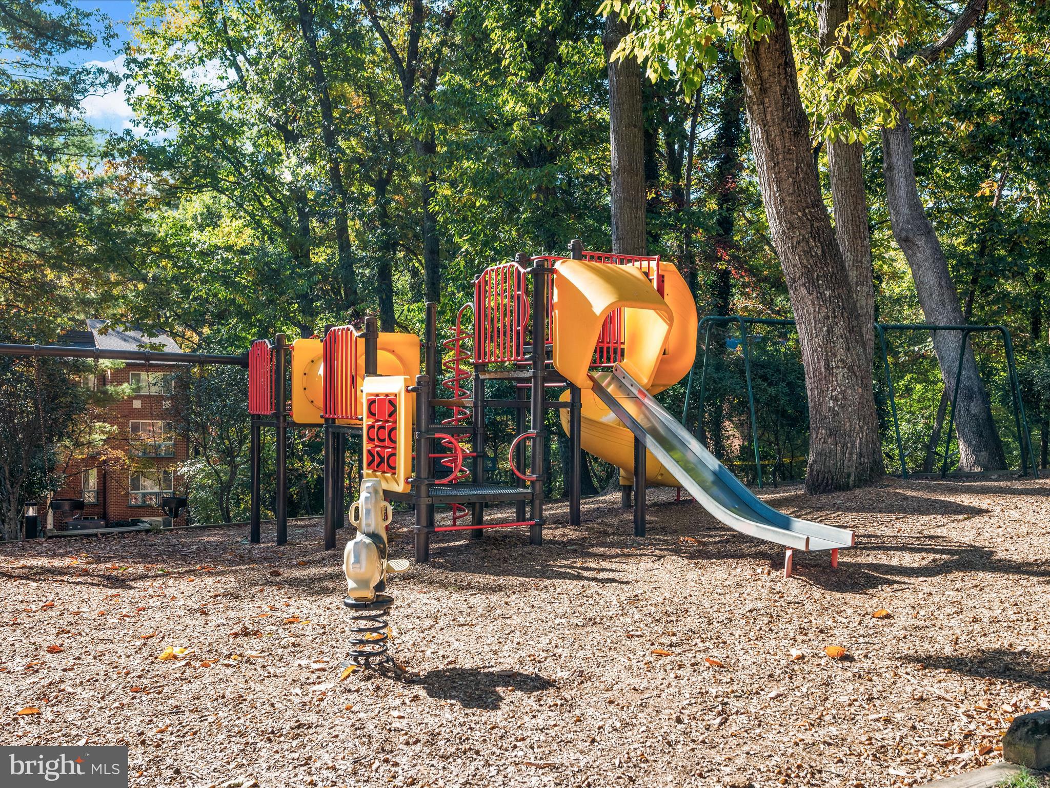 HUNTERS WOODS VILLAGE - Residential