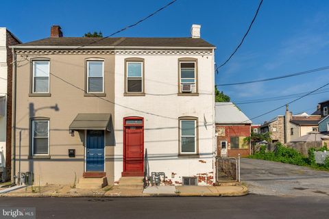 Photo of 444 N Concord Street, Lancaster, PA 17603 (MLS # PALA2039124)
