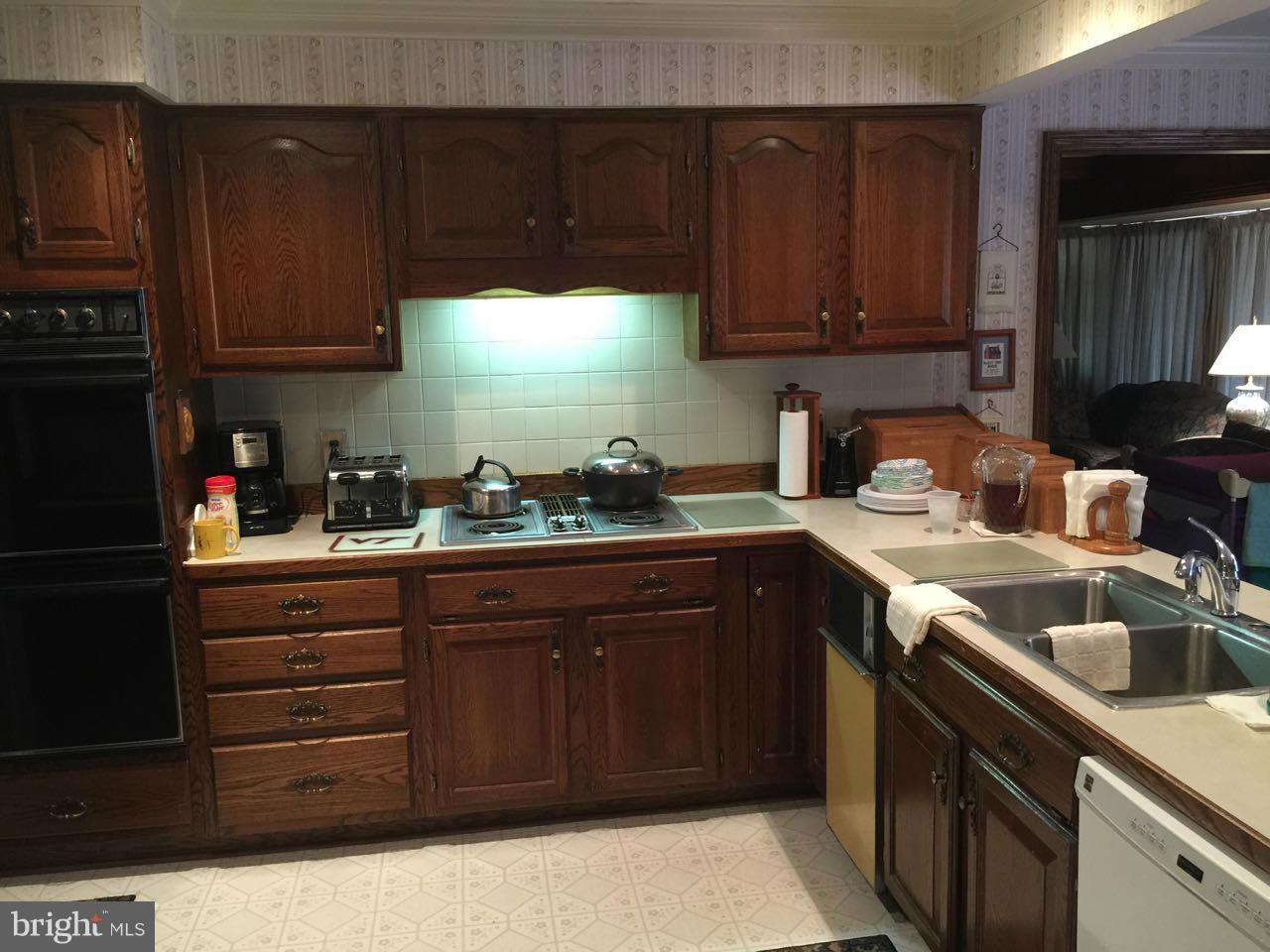 CARRIAGE HILLS - Residential