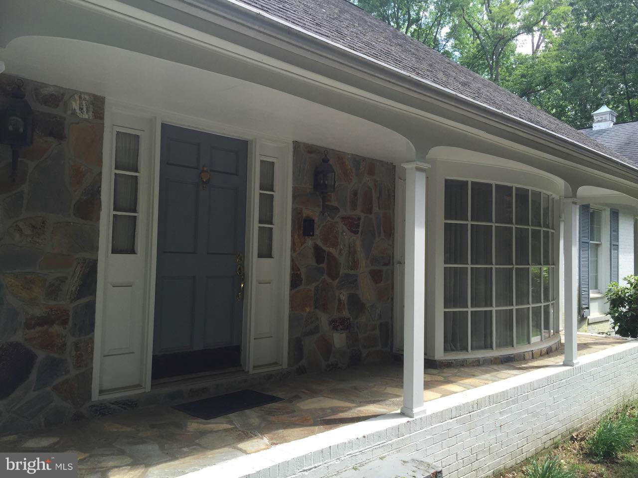 CARRIAGE HILLS - Residential