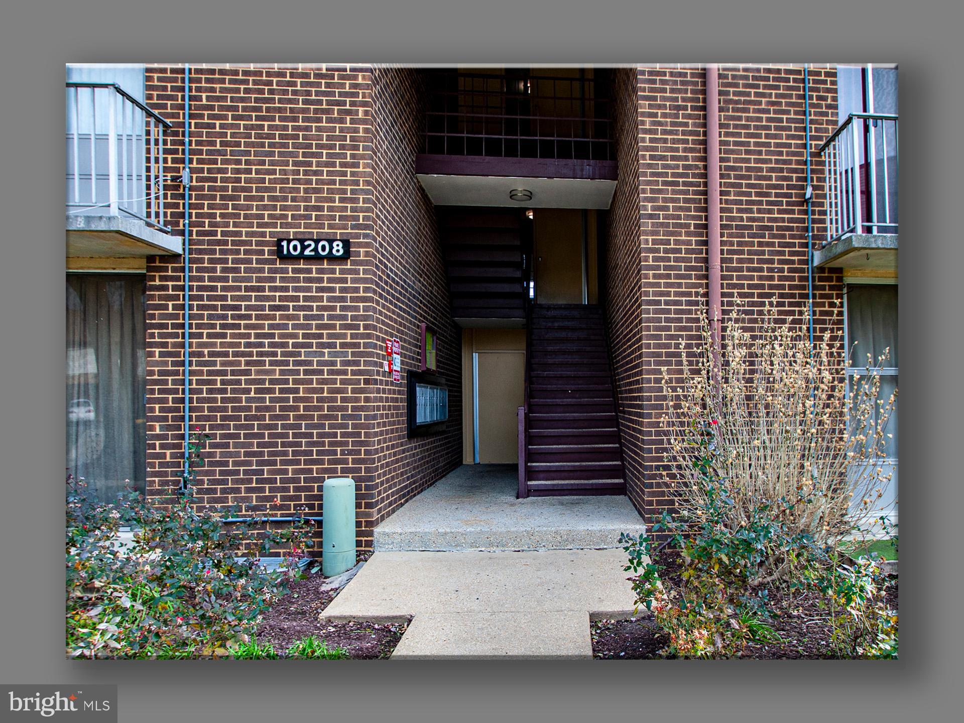 PINES CONDOMINIUM - Residential Lease