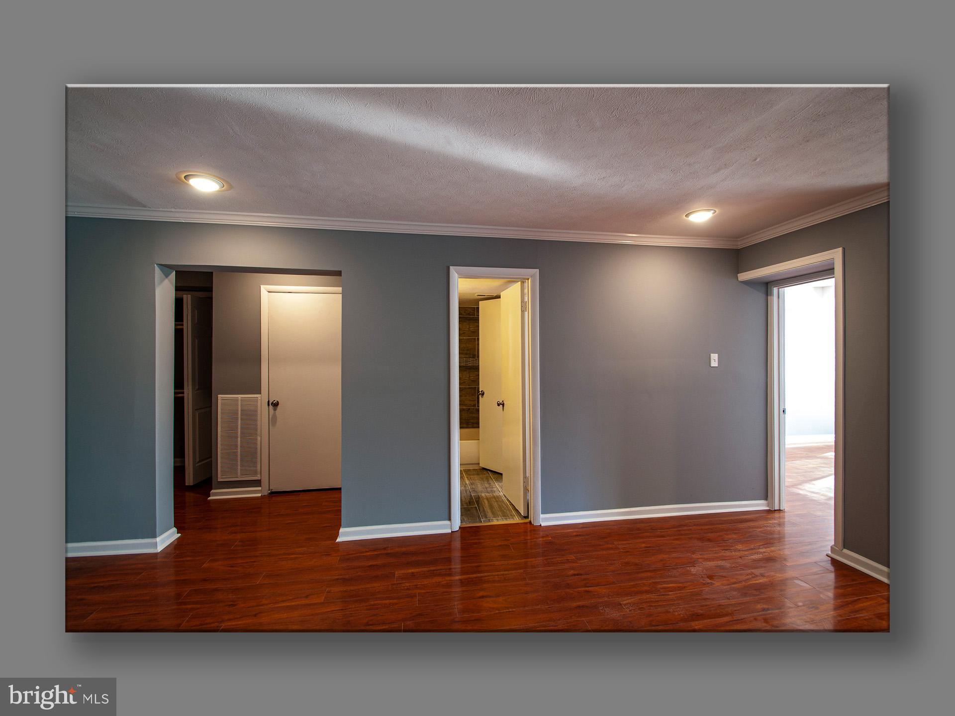 PINES CONDOMINIUM - Residential Lease