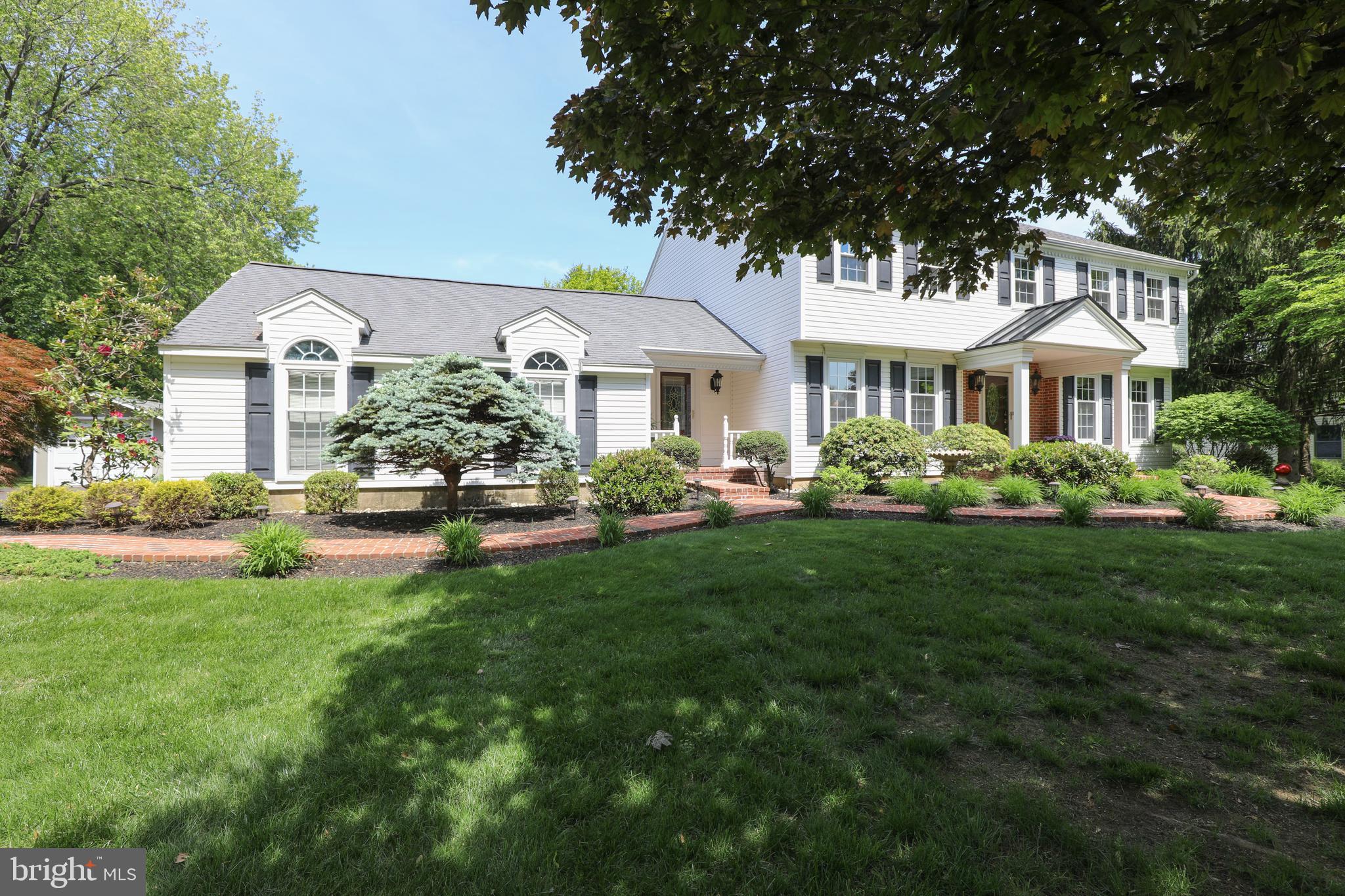 8 TIFFANY DRIVE