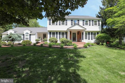 8 TIFFANY DRIVE PERKASIE PA 18944