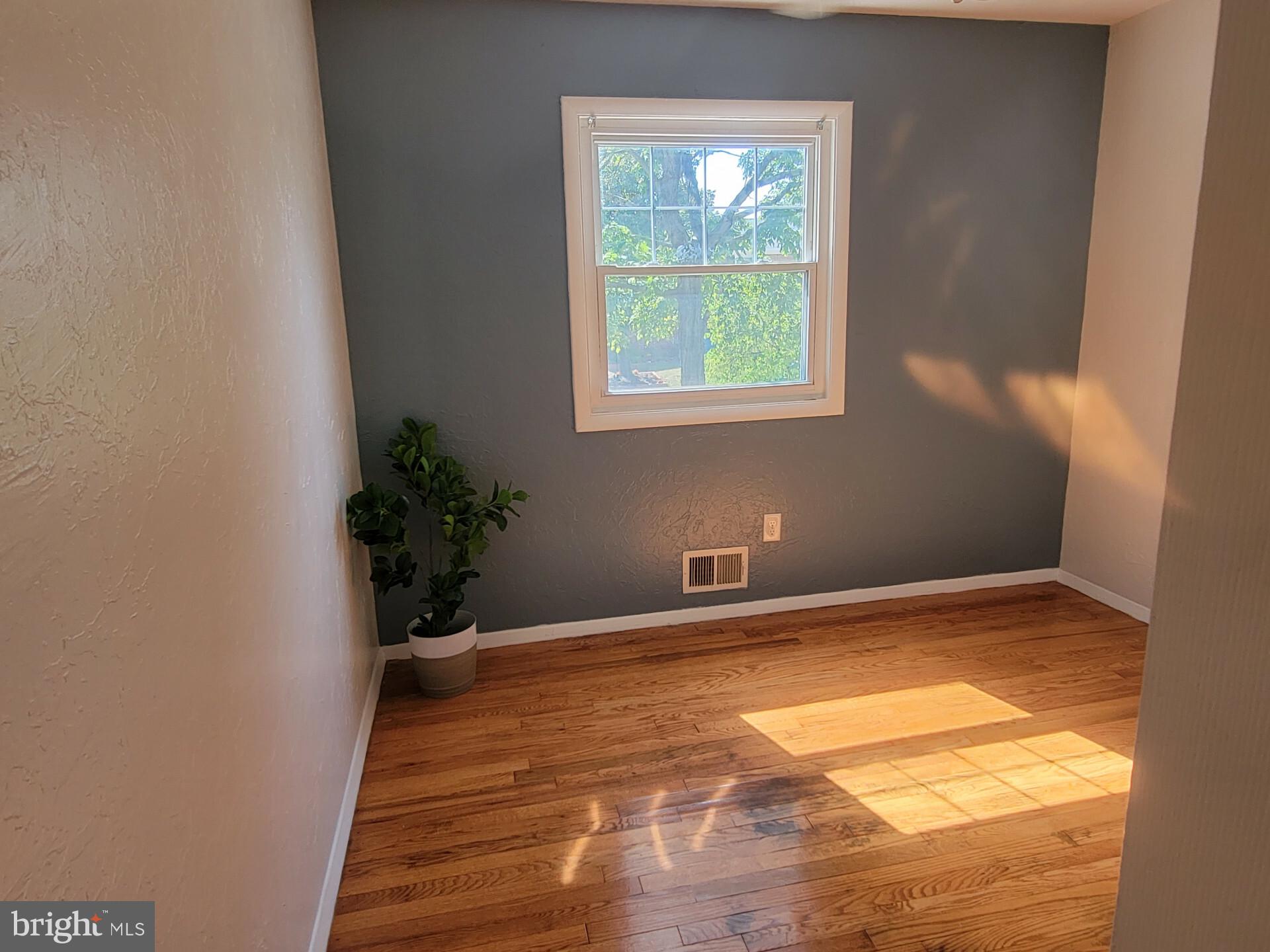 LANHAM - Residential