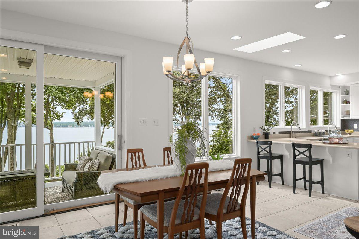 GIBSON ISLAND - Residential