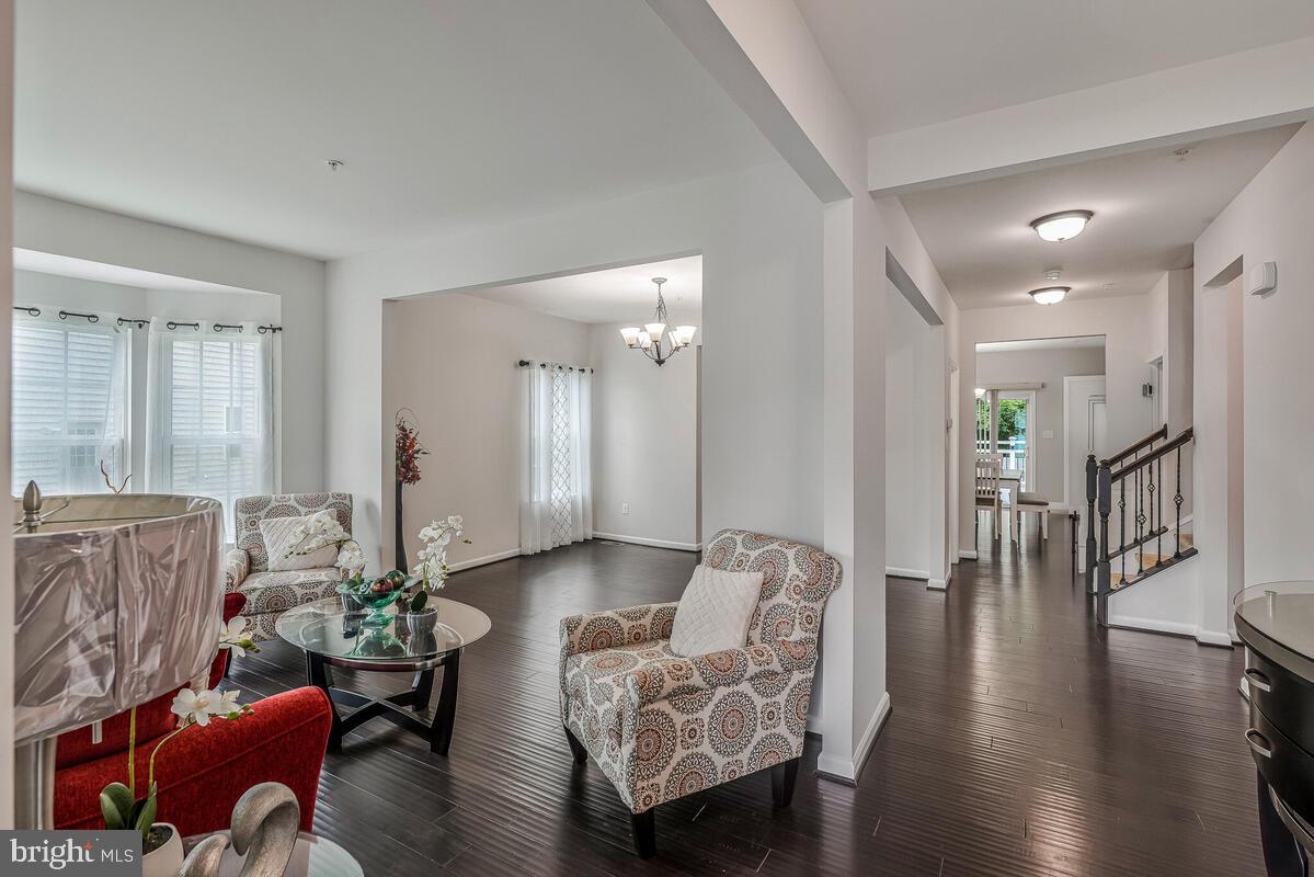 9340 ROCK LYNN CIRCLE