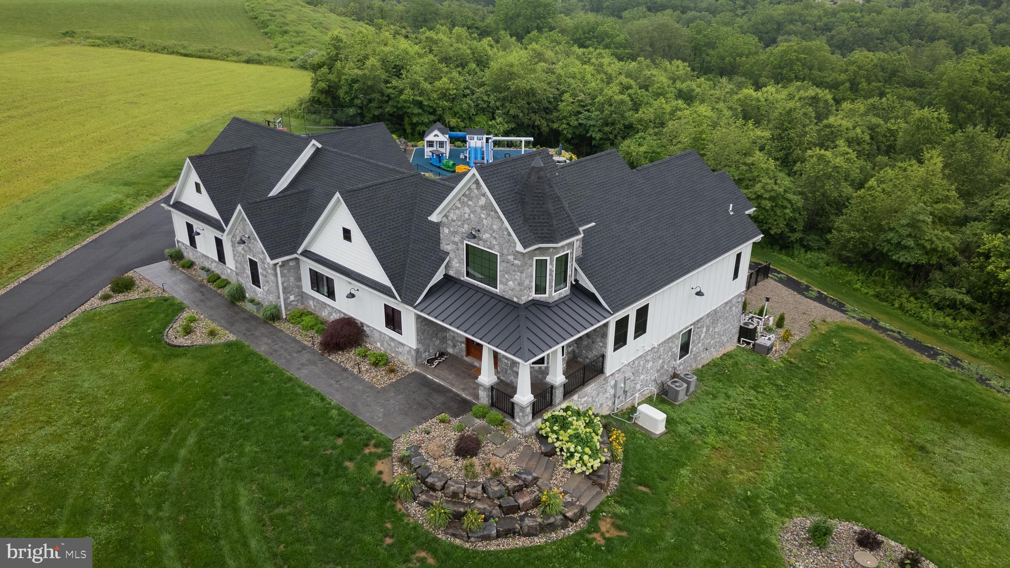 176 FENSTERMACHER ROAD
