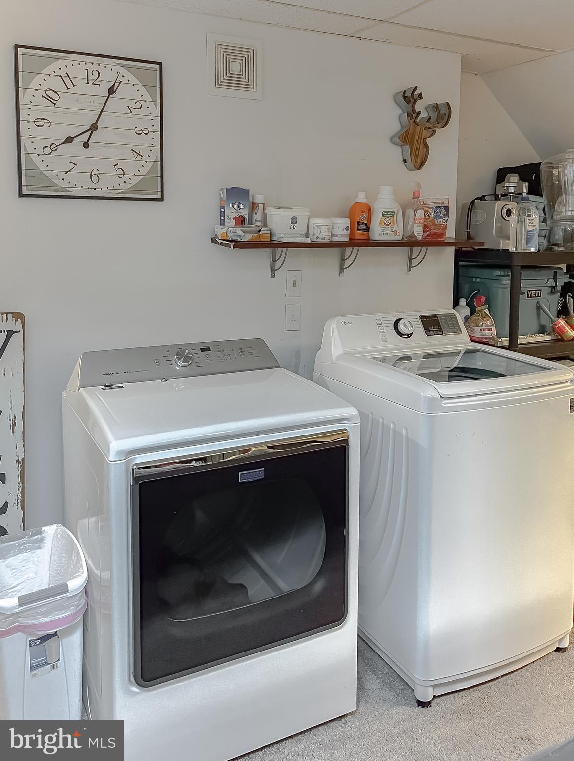 WHITE SANDS - Residential