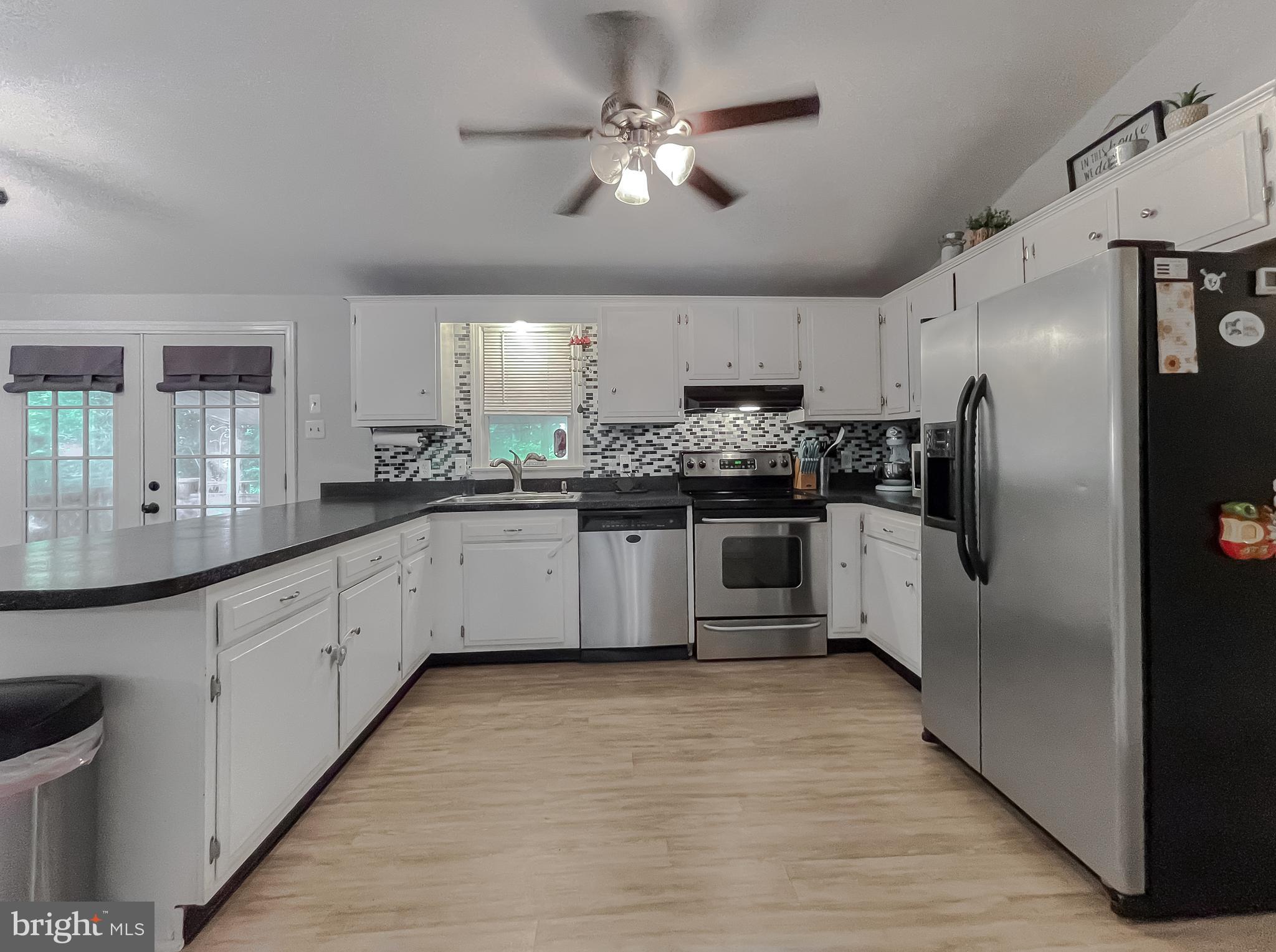 WHITE SANDS - Residential