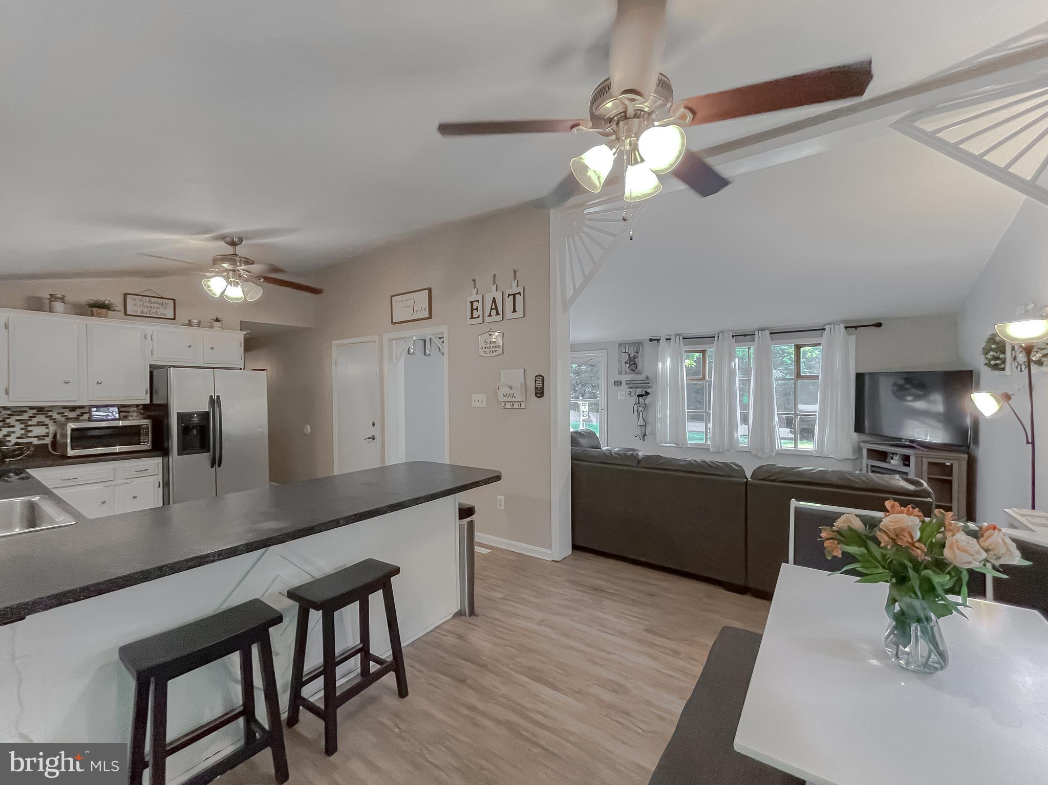 WHITE SANDS - Residential