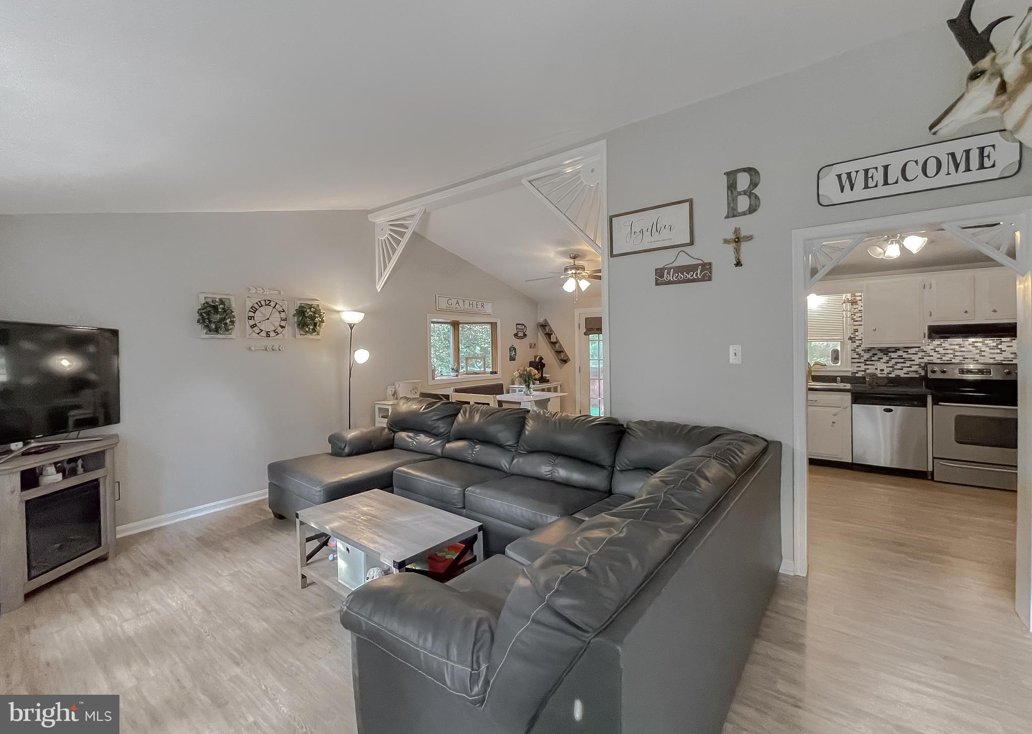 WHITE SANDS - Residential