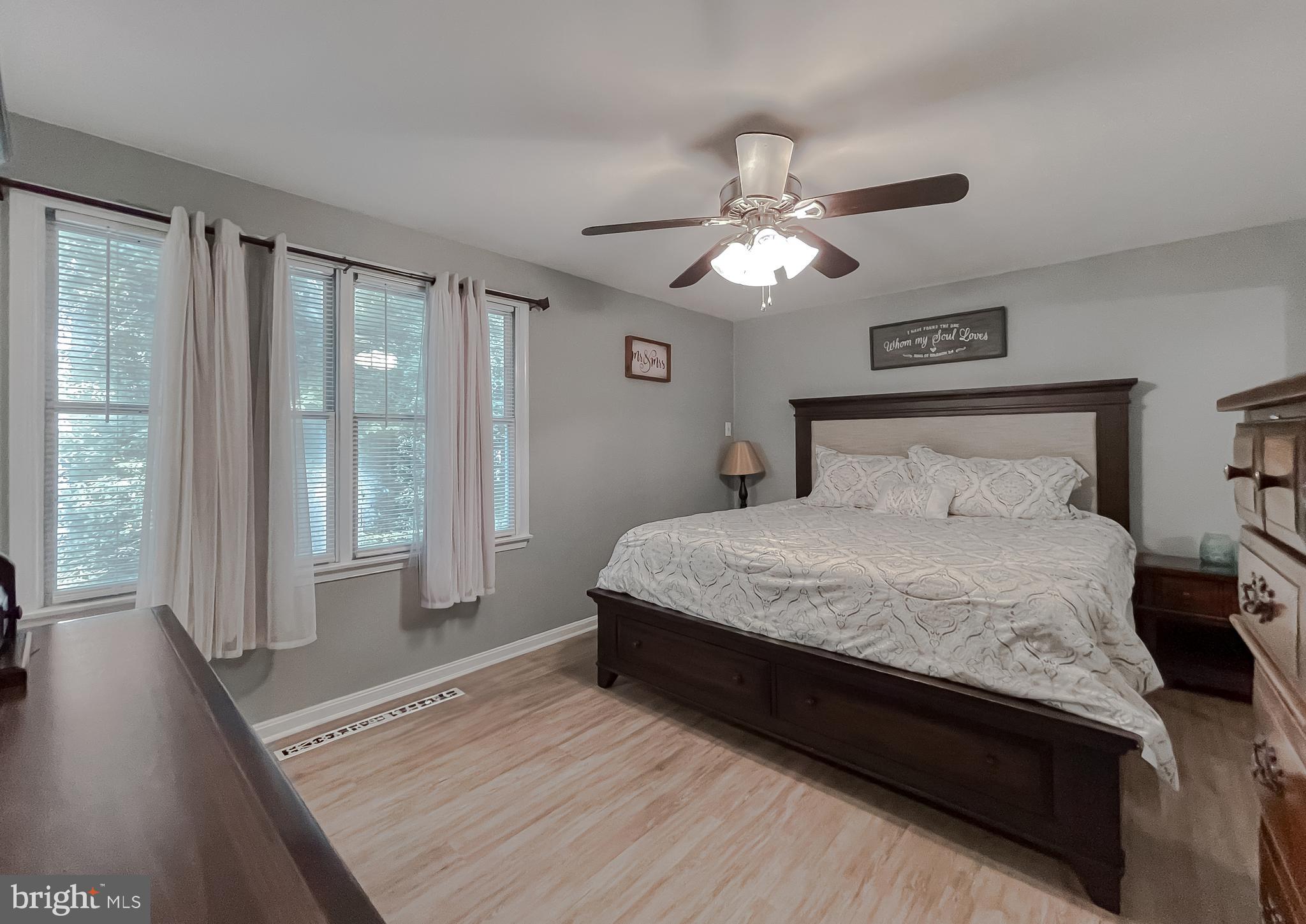 WHITE SANDS - Residential