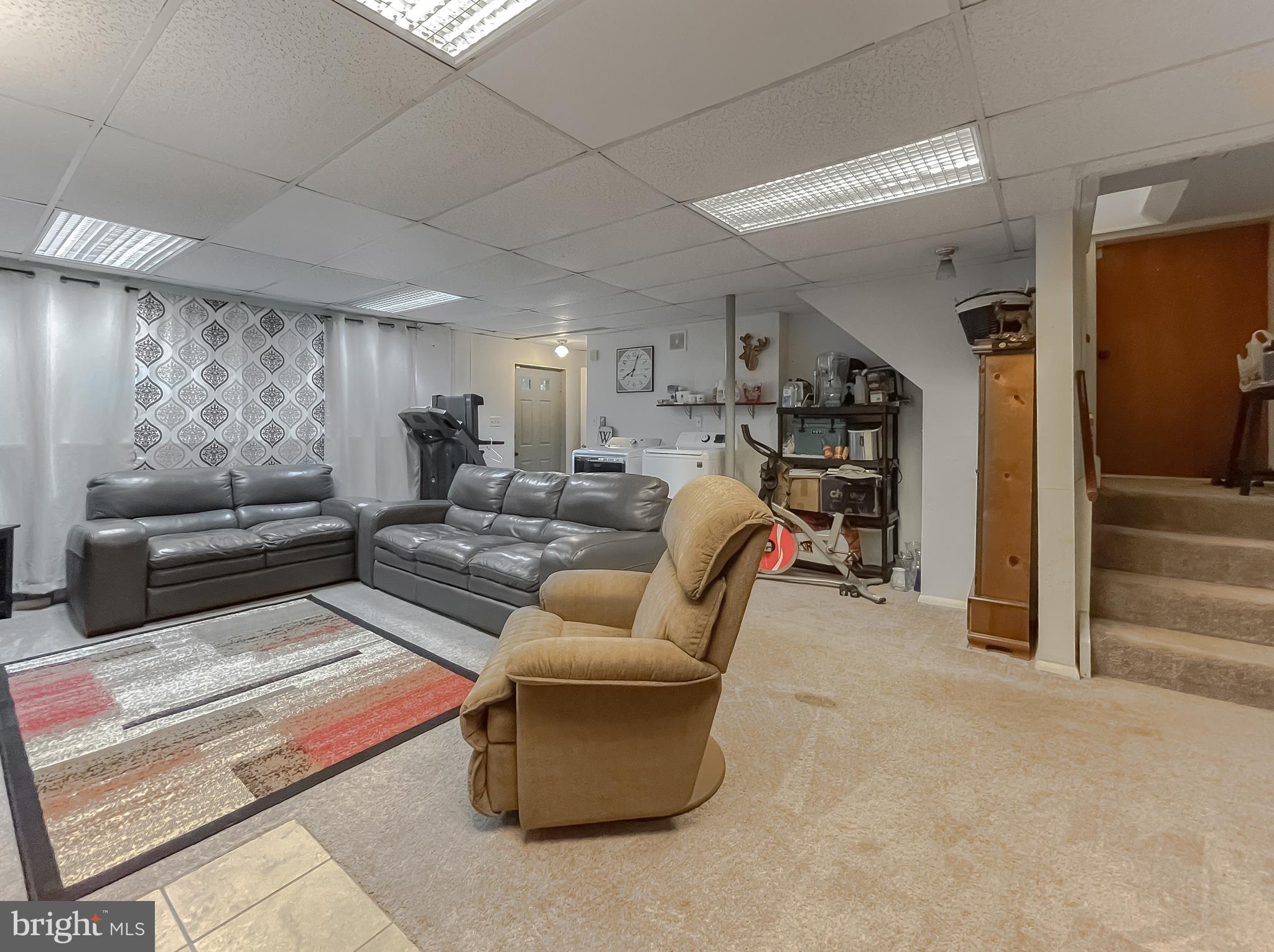 WHITE SANDS - Residential