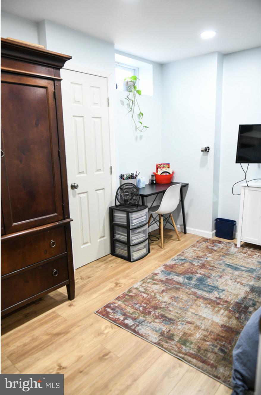 CHELSEA BEACH - Residential