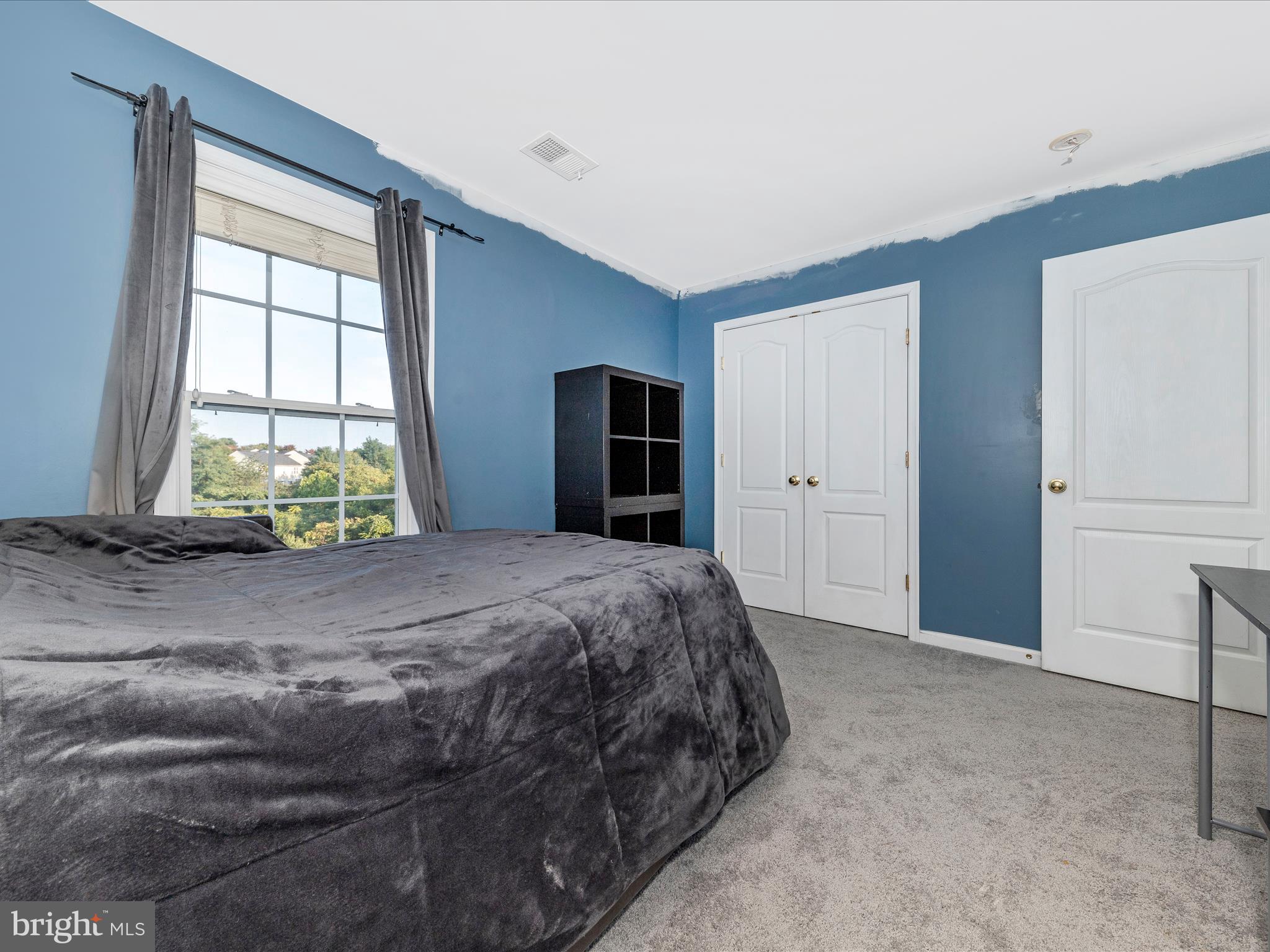 GALYN MANOR - Residential