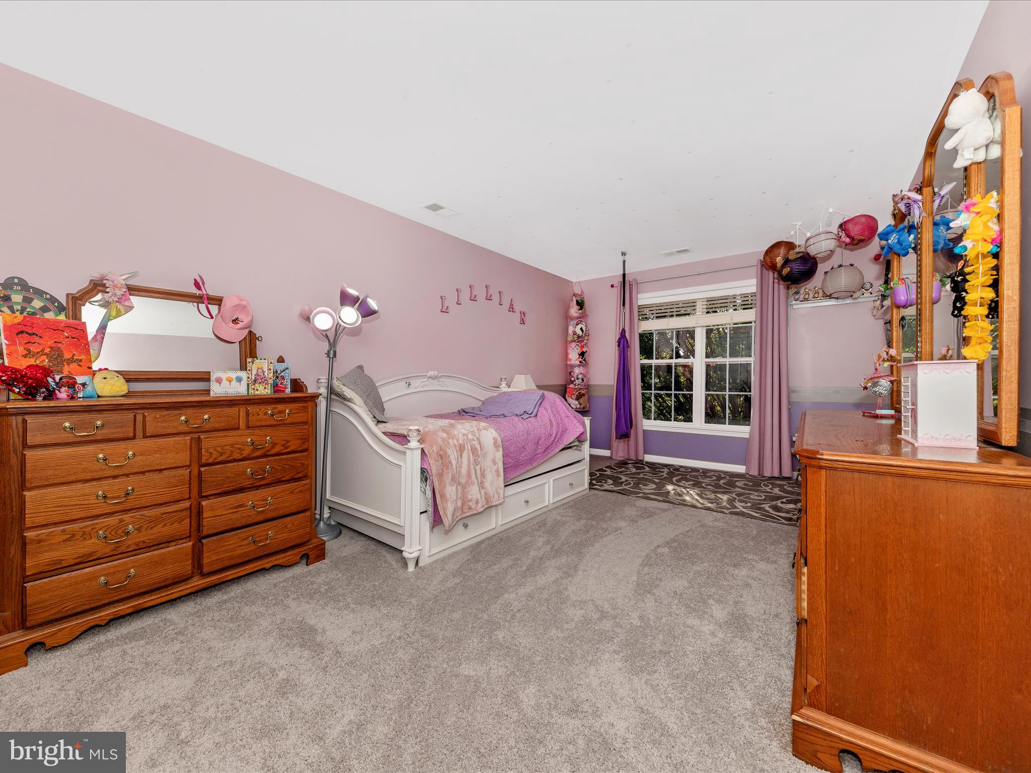 GALYN MANOR - Residential