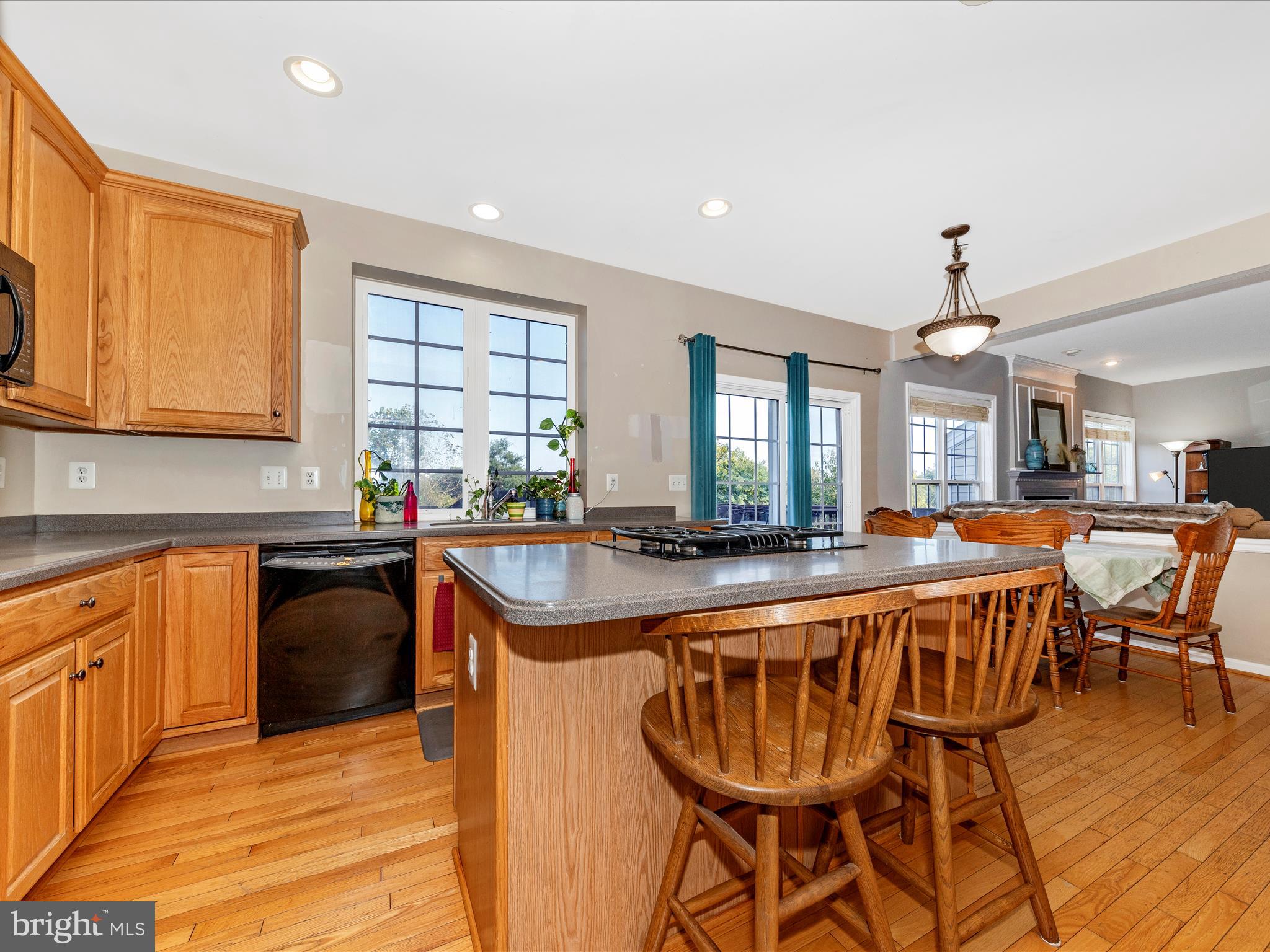 GALYN MANOR - Residential