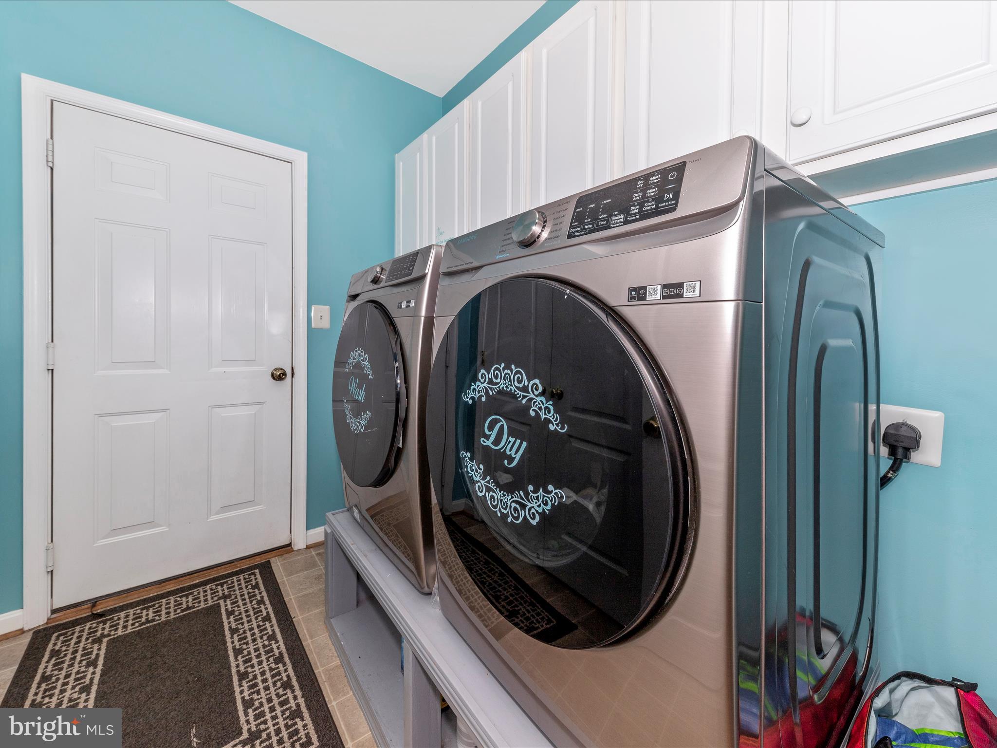 GALYN MANOR - Residential