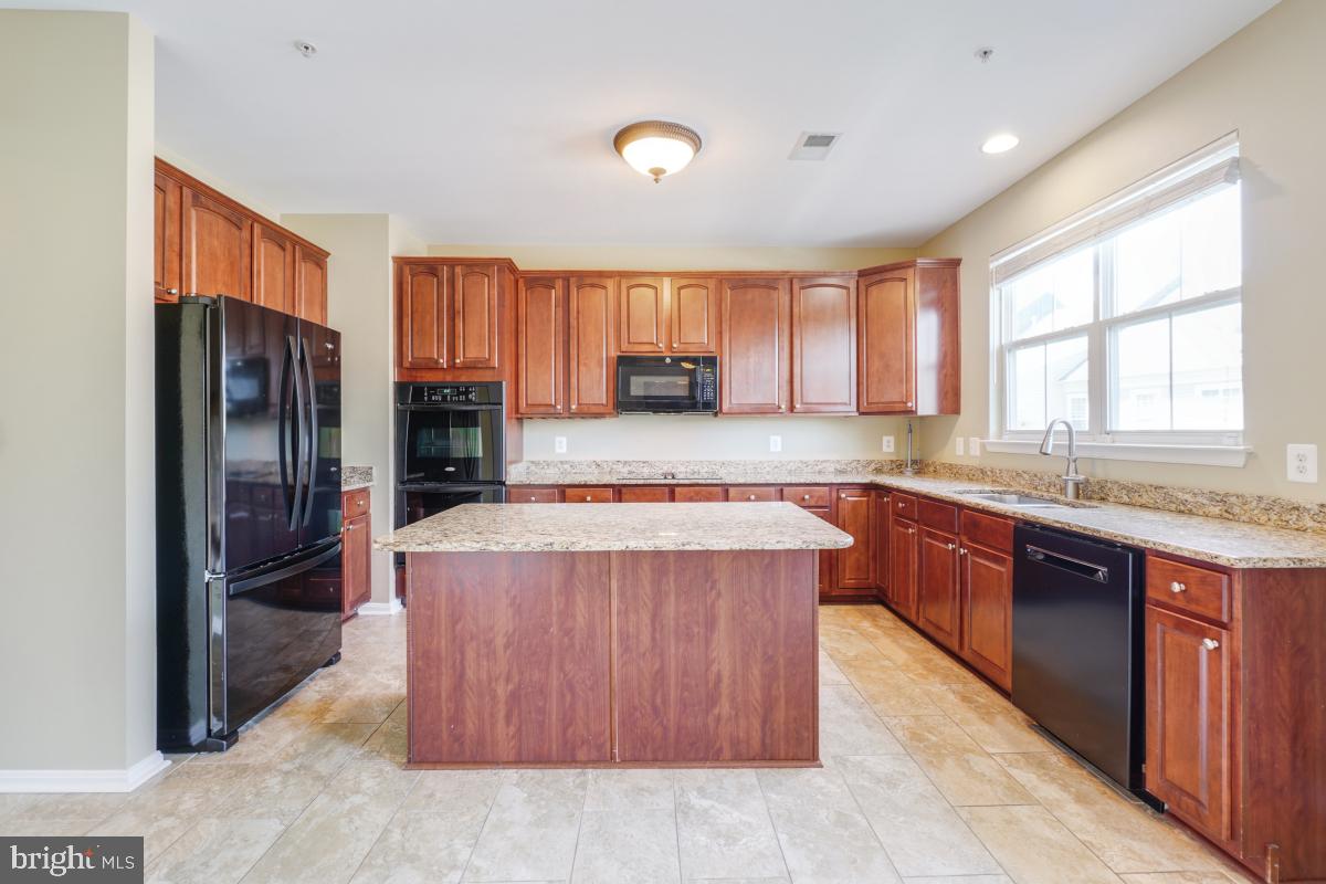 TOWN CENTER AT CAMP SPRINGS - Residential