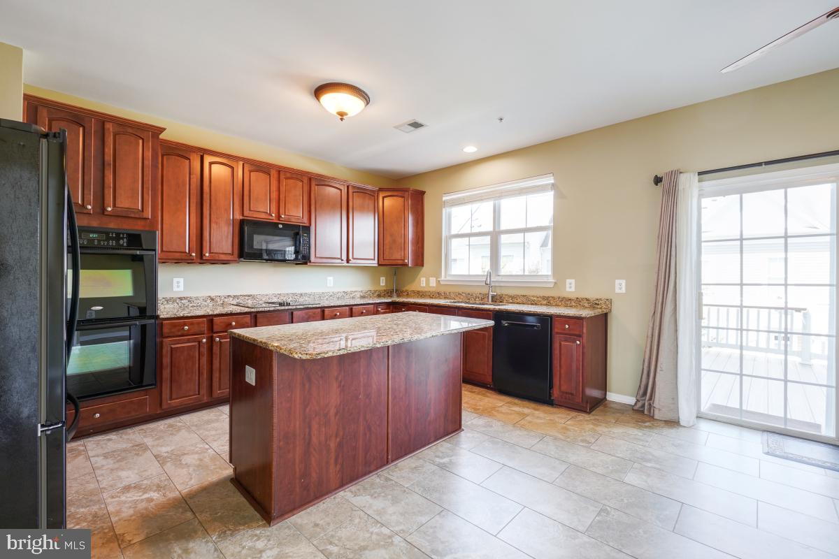 TOWN CENTER AT CAMP SPRINGS - Residential