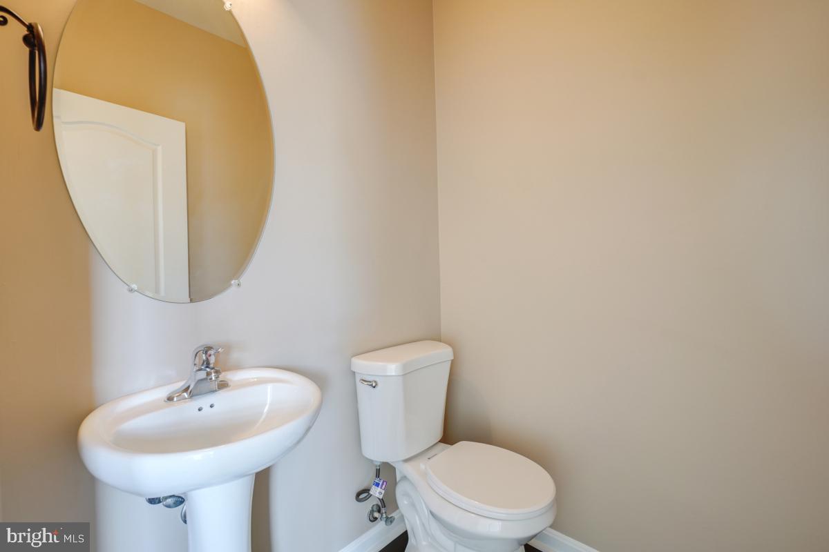 TOWN CENTER AT CAMP SPRINGS - Residential